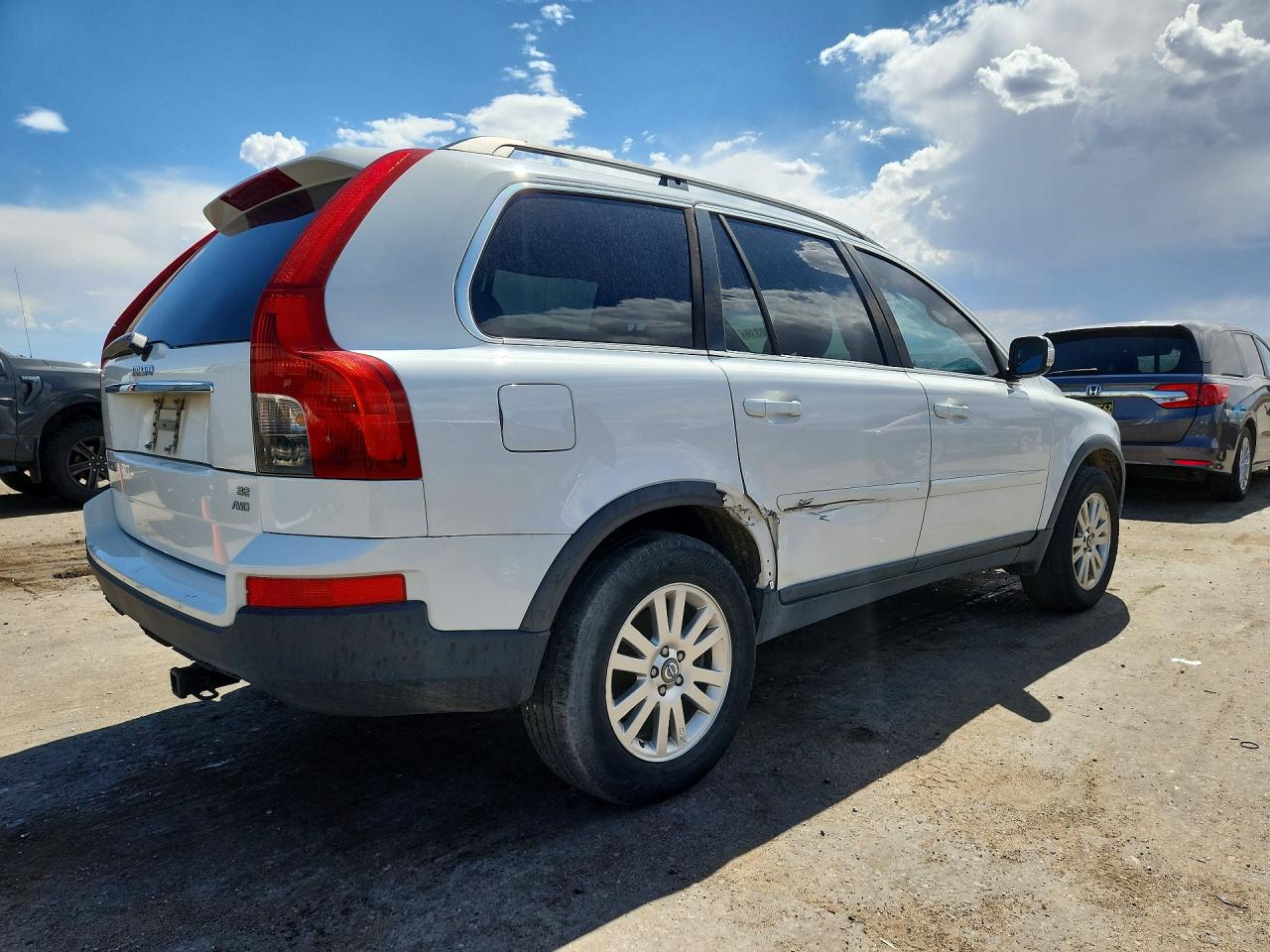 2008 Volv Xc90 White vin: YV4CZ982181420852