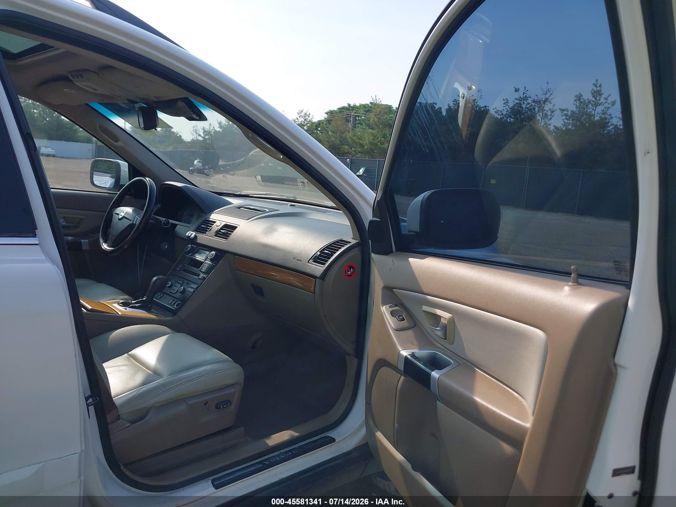 2007 Volvo Xc90 3.2 White vin: YV4CZ982971374301
