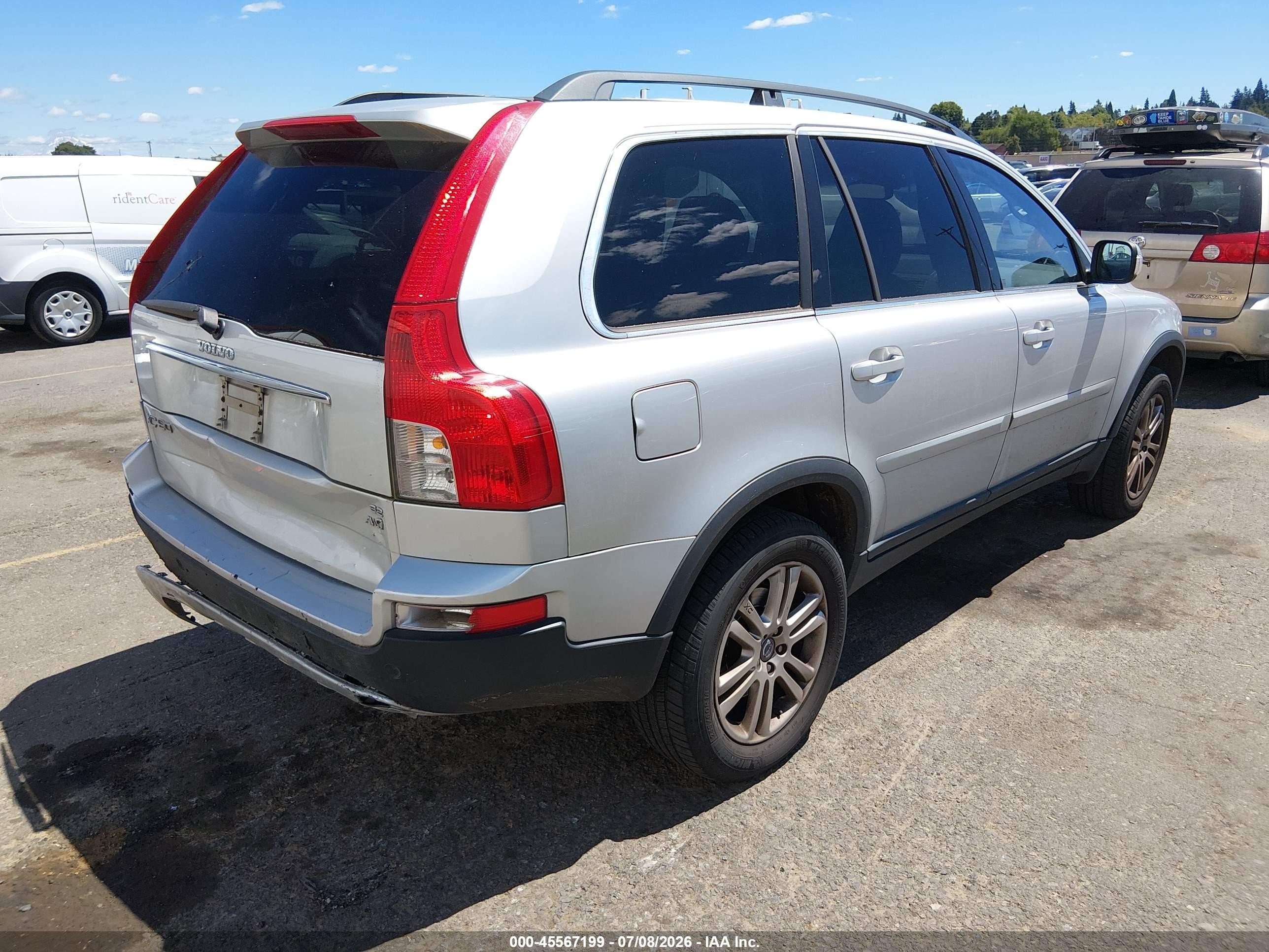 2008 Volvo Xc90 3.2 Серебряный vin: YV4CZ982981444445
