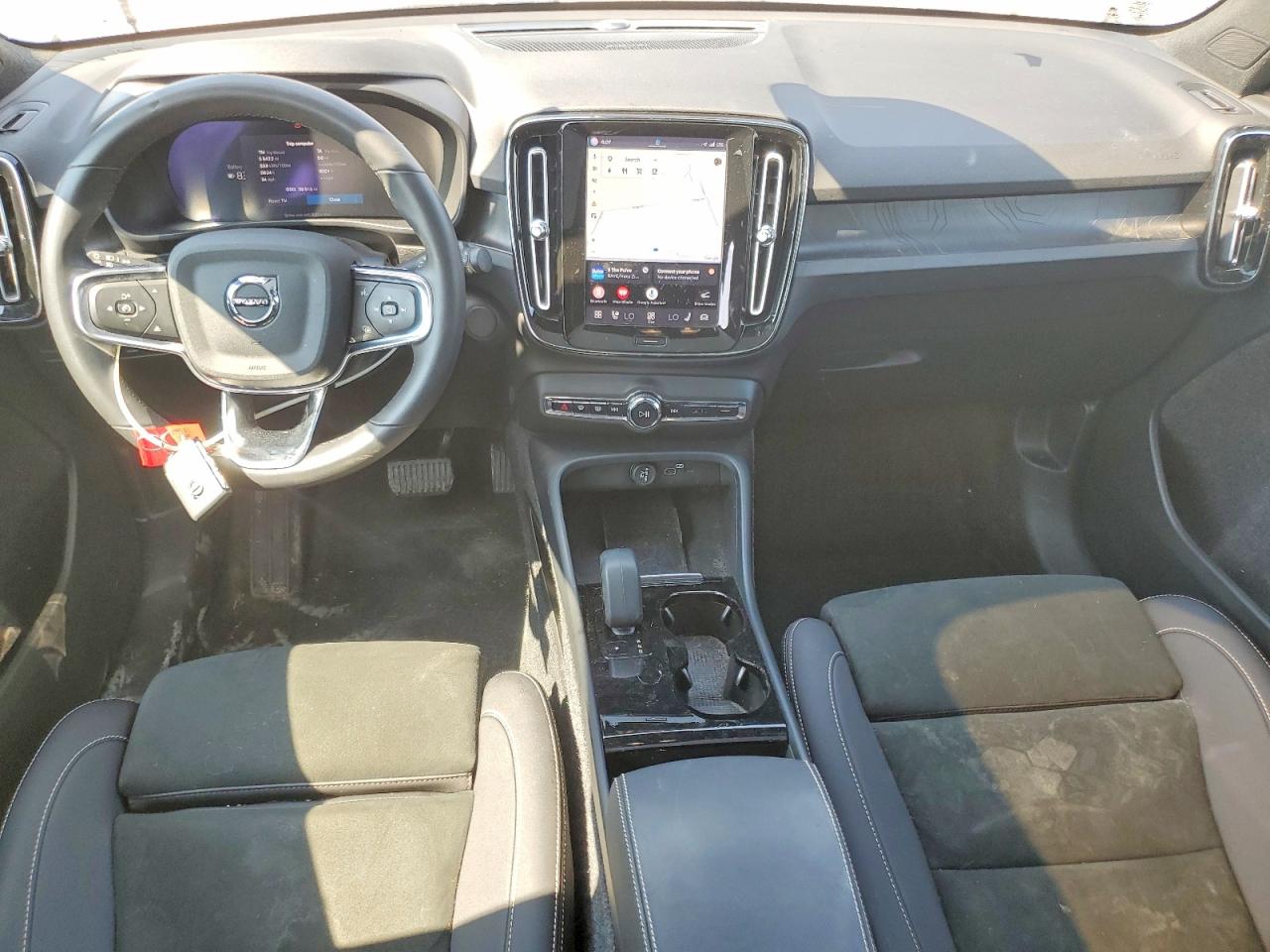 2022 Volvo C40 P8 Recharge Ultimate Black vin: YV4ED3GB0N2007459