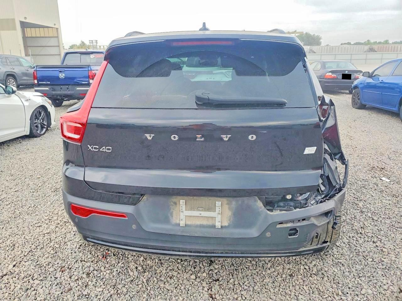 2023 Volvo Xc40 Recharge Ultimate Black vin: YV4ED3UM8P2109181