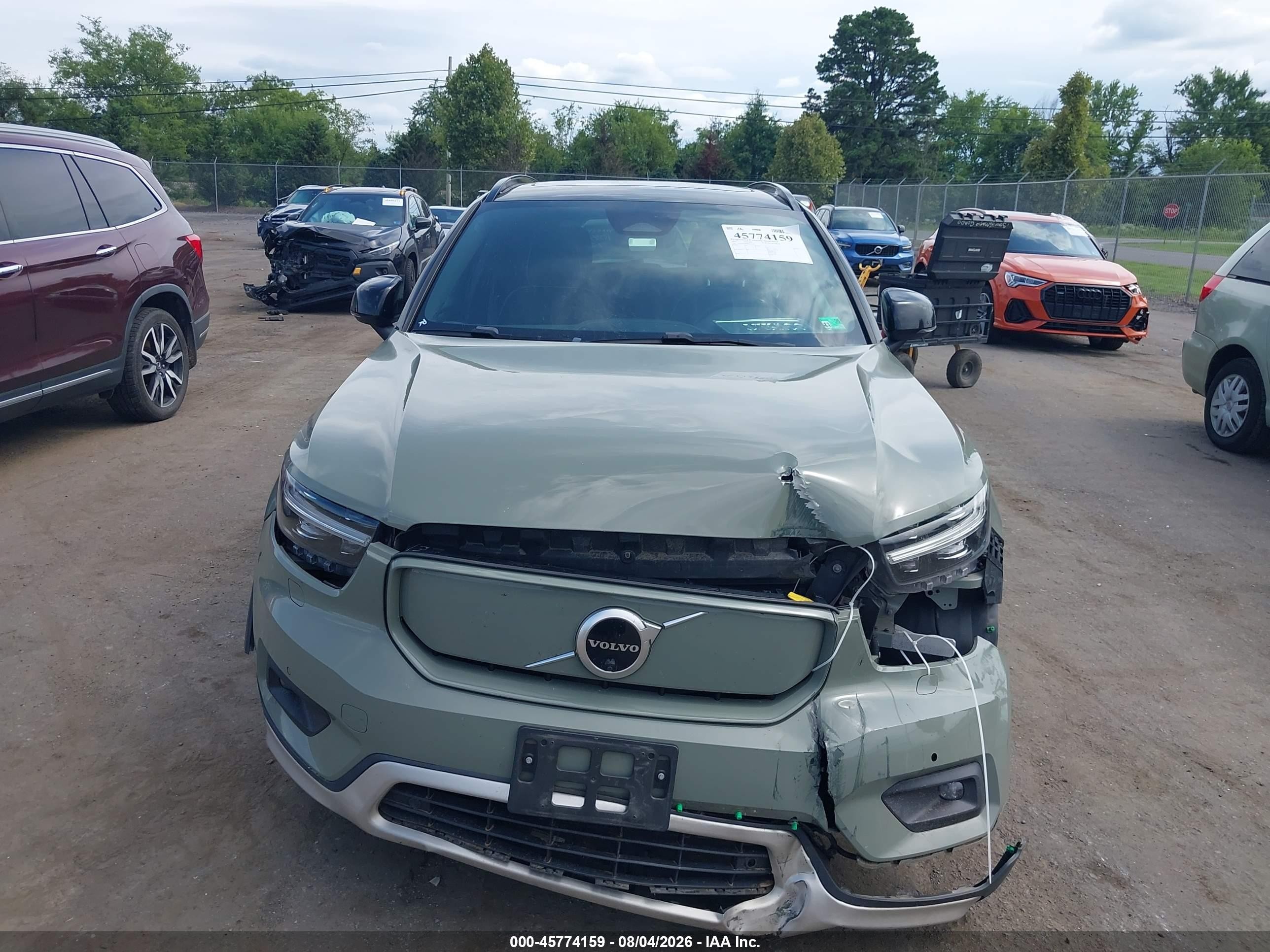 2021 Volvo Xc40 Recharge Pure Electric P8 Зеленый vin: YV4ED3UR0M2553744
