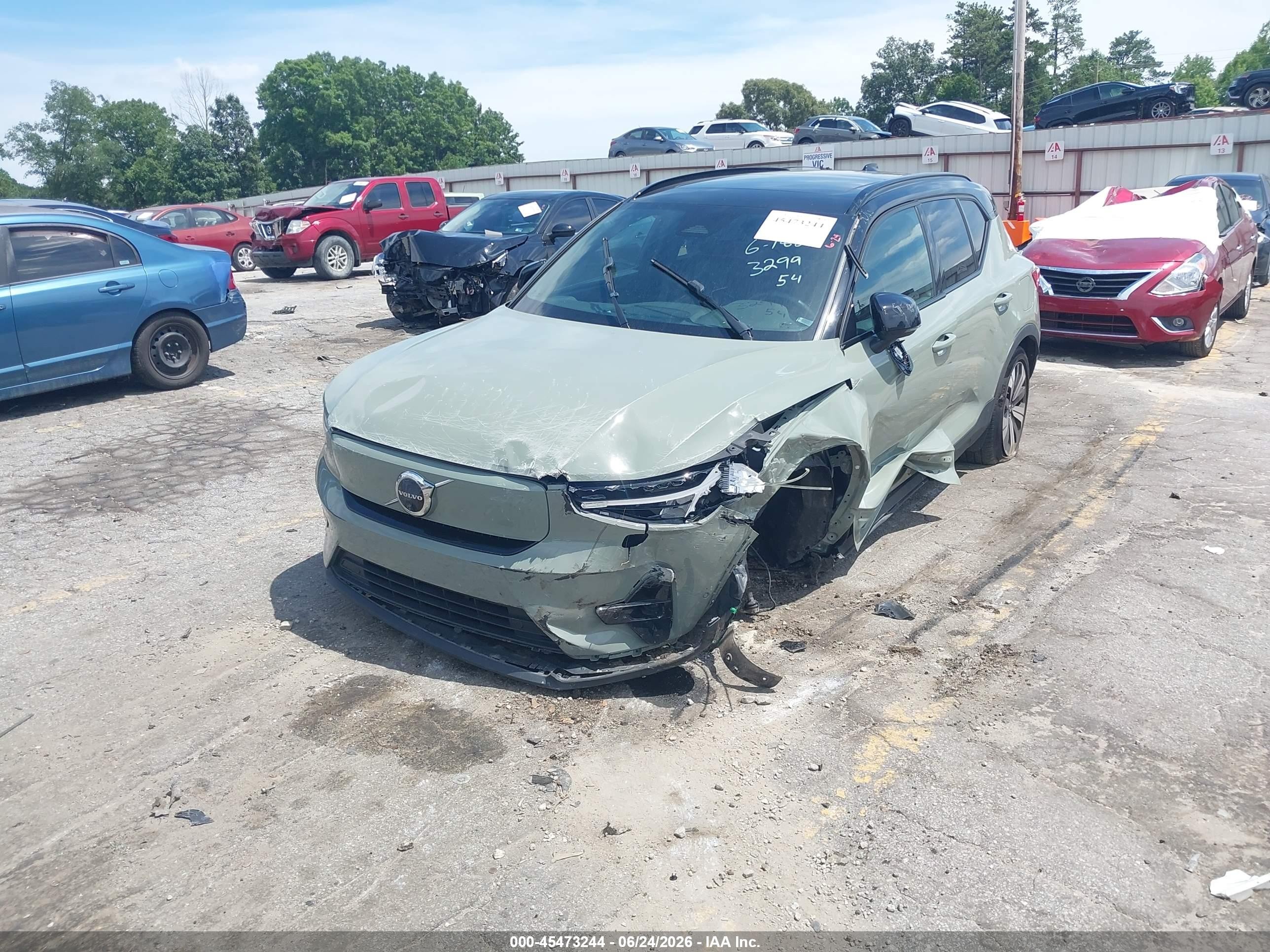 2023 Volvo Xc40 Recharge Pure Electric Twin Plus Gray vin: YV4ED3UW3P2963299