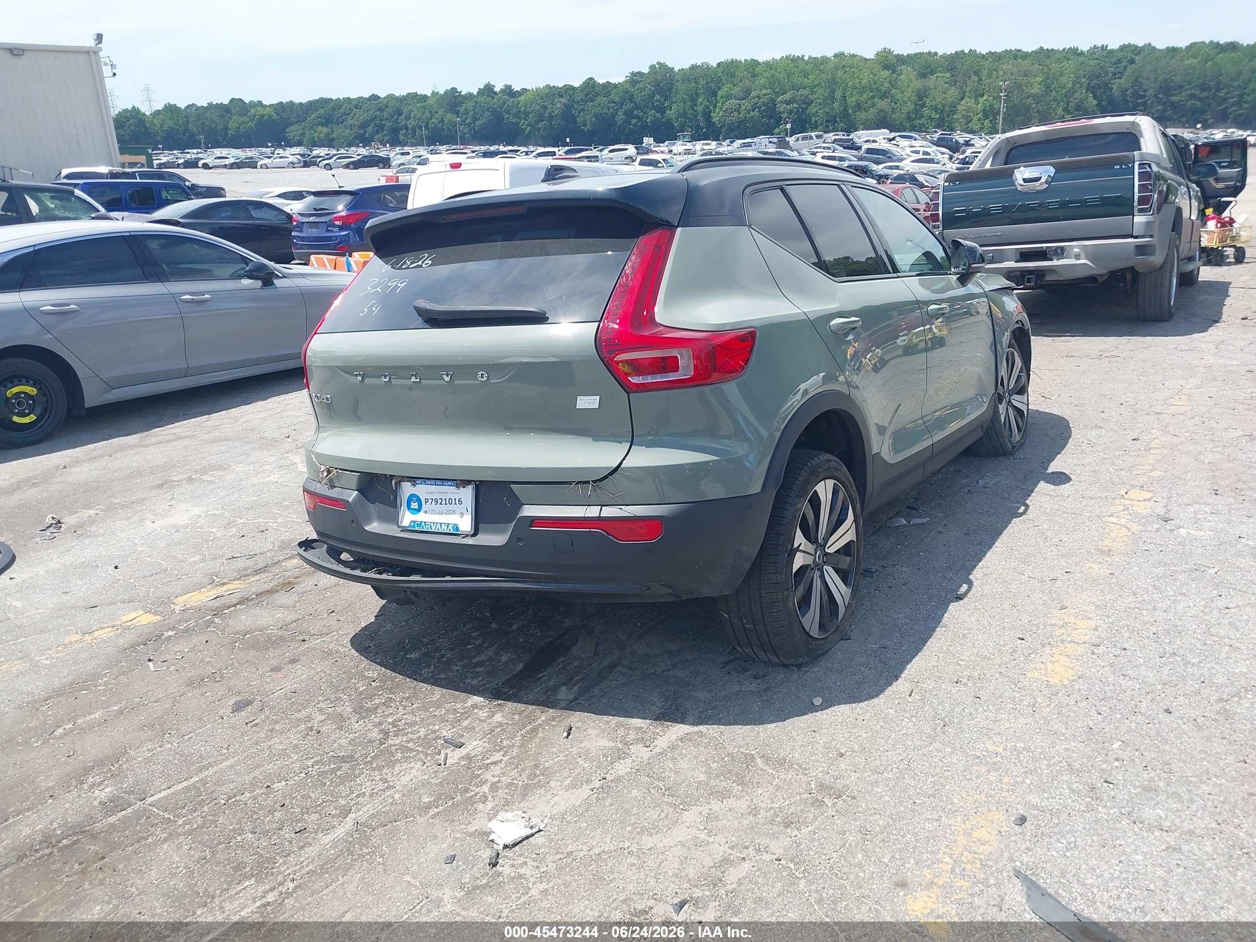 2023 Volvo Xc40 Recharge Pure Electric Twin Plus Gray vin: YV4ED3UW3P2963299