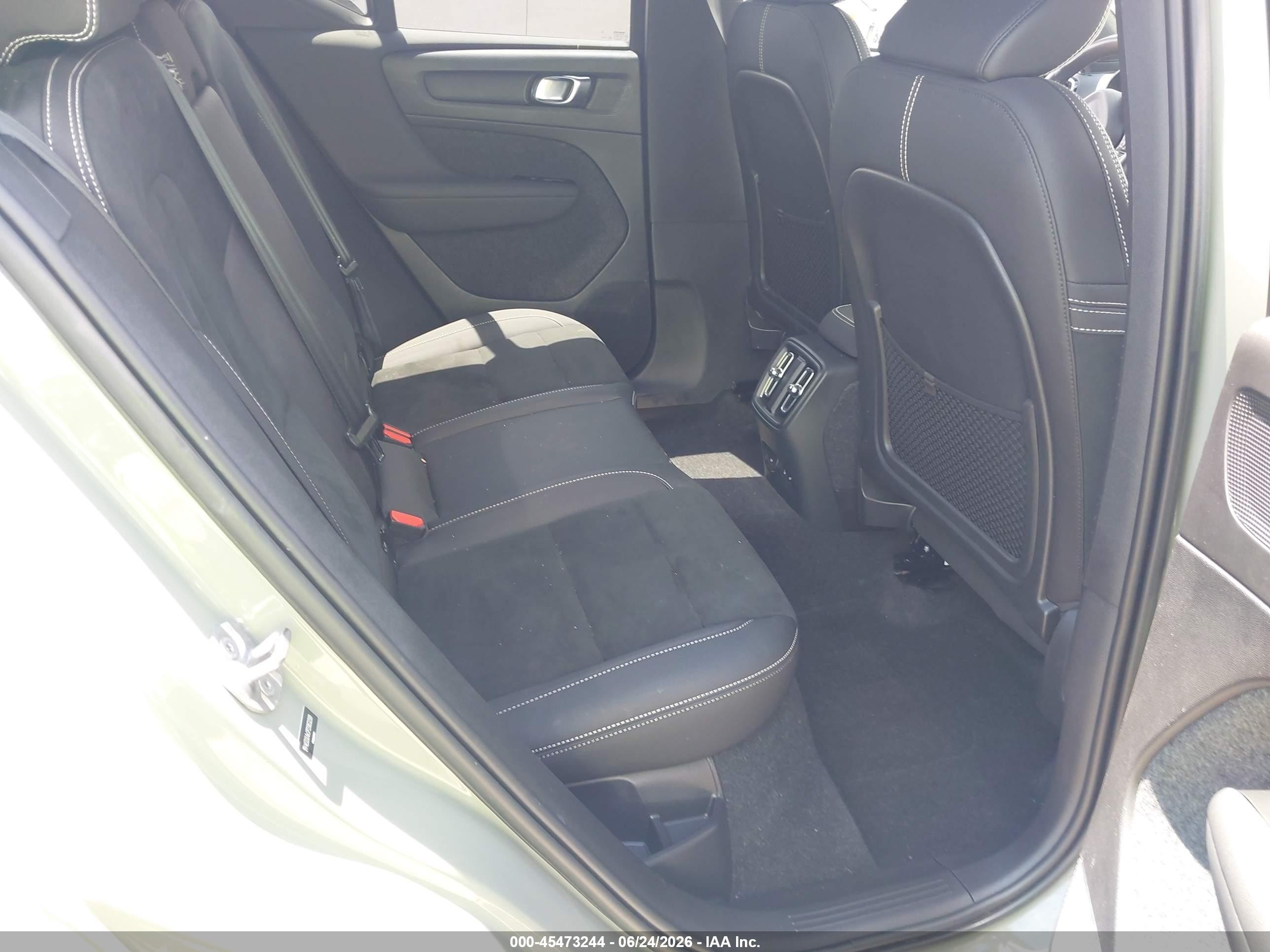 2023 Volvo Xc40 Recharge Pure Electric Twin Plus Gray vin: YV4ED3UW3P2963299