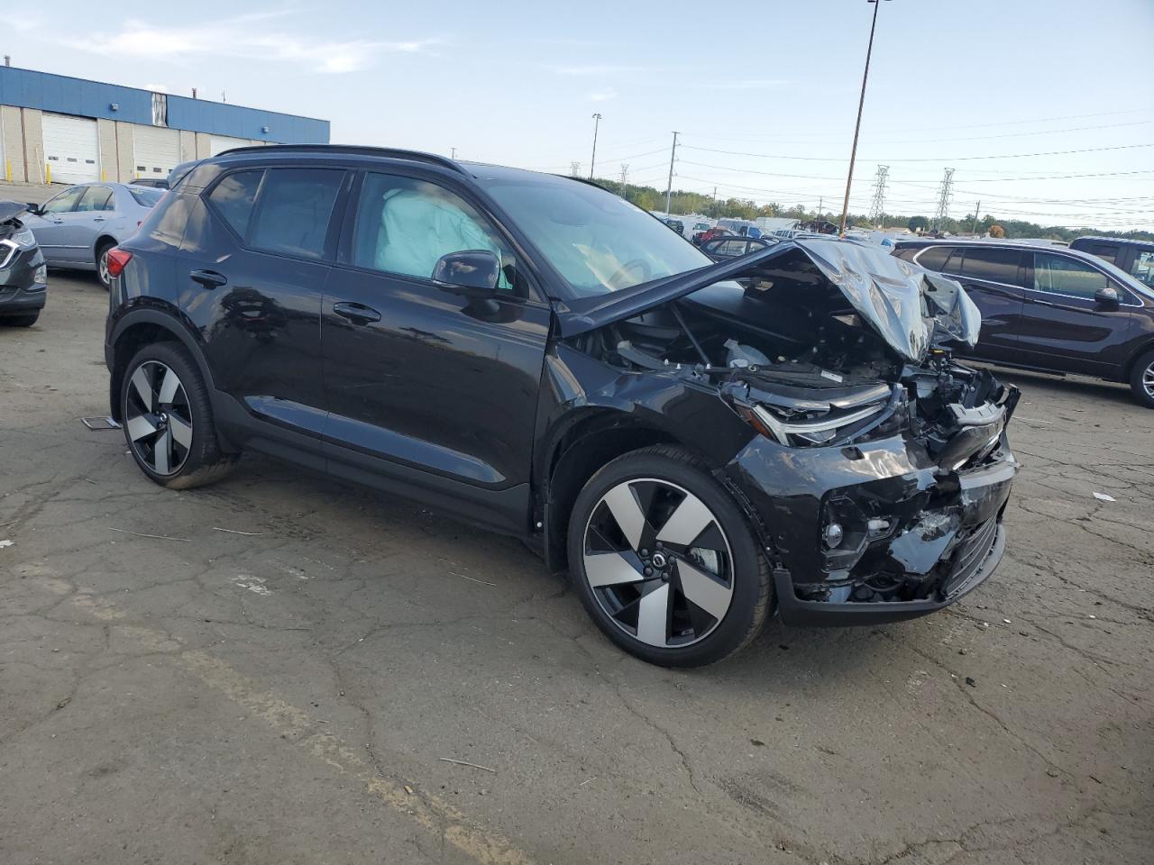 2024 Volvo Xc40 Recharge Ultimate Black vin: YV4ER3XM8R2252325