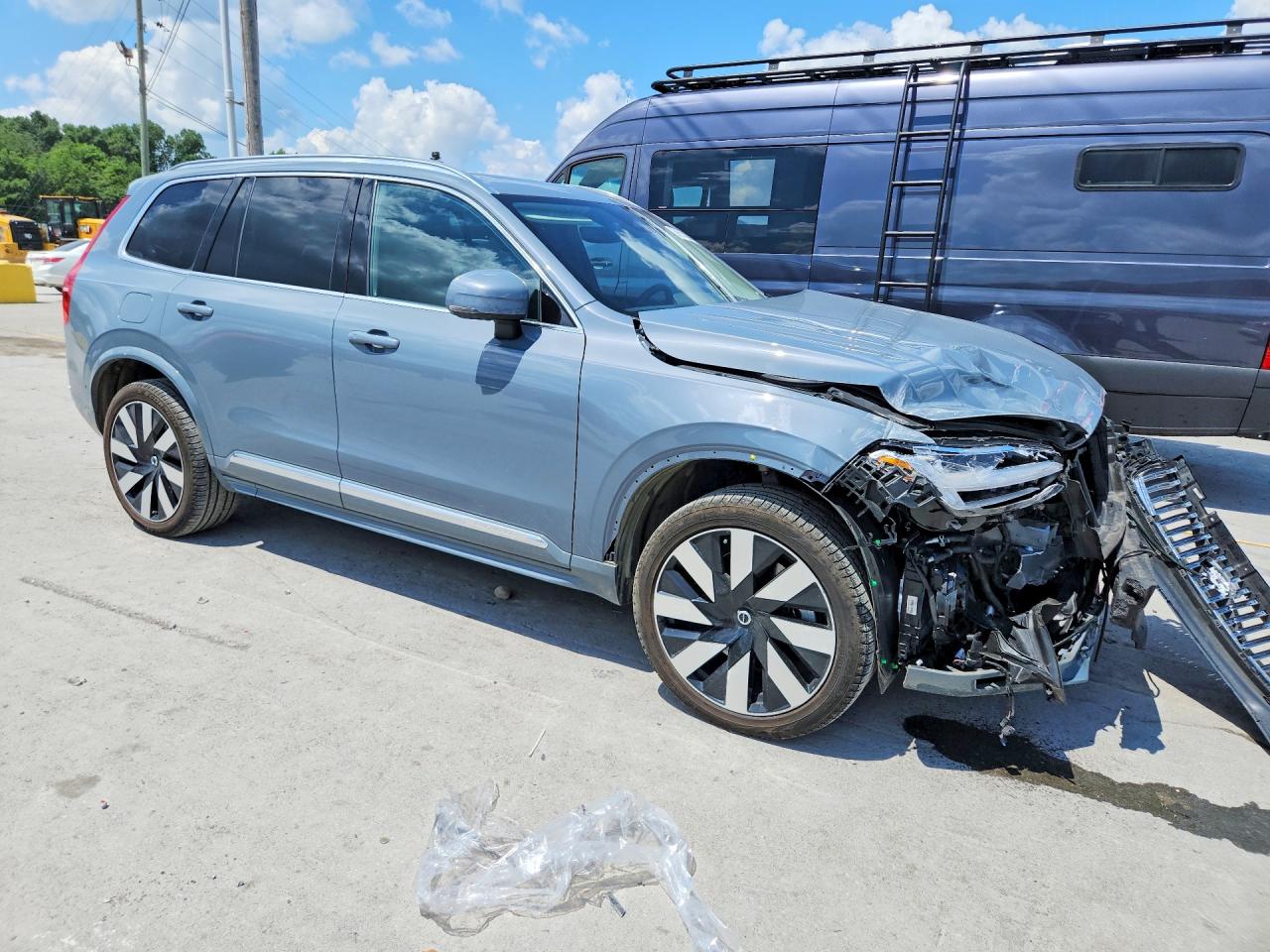 2023 Volvo Xc90 Ultimate Charcoal vin: YV4H60CA2P1982220