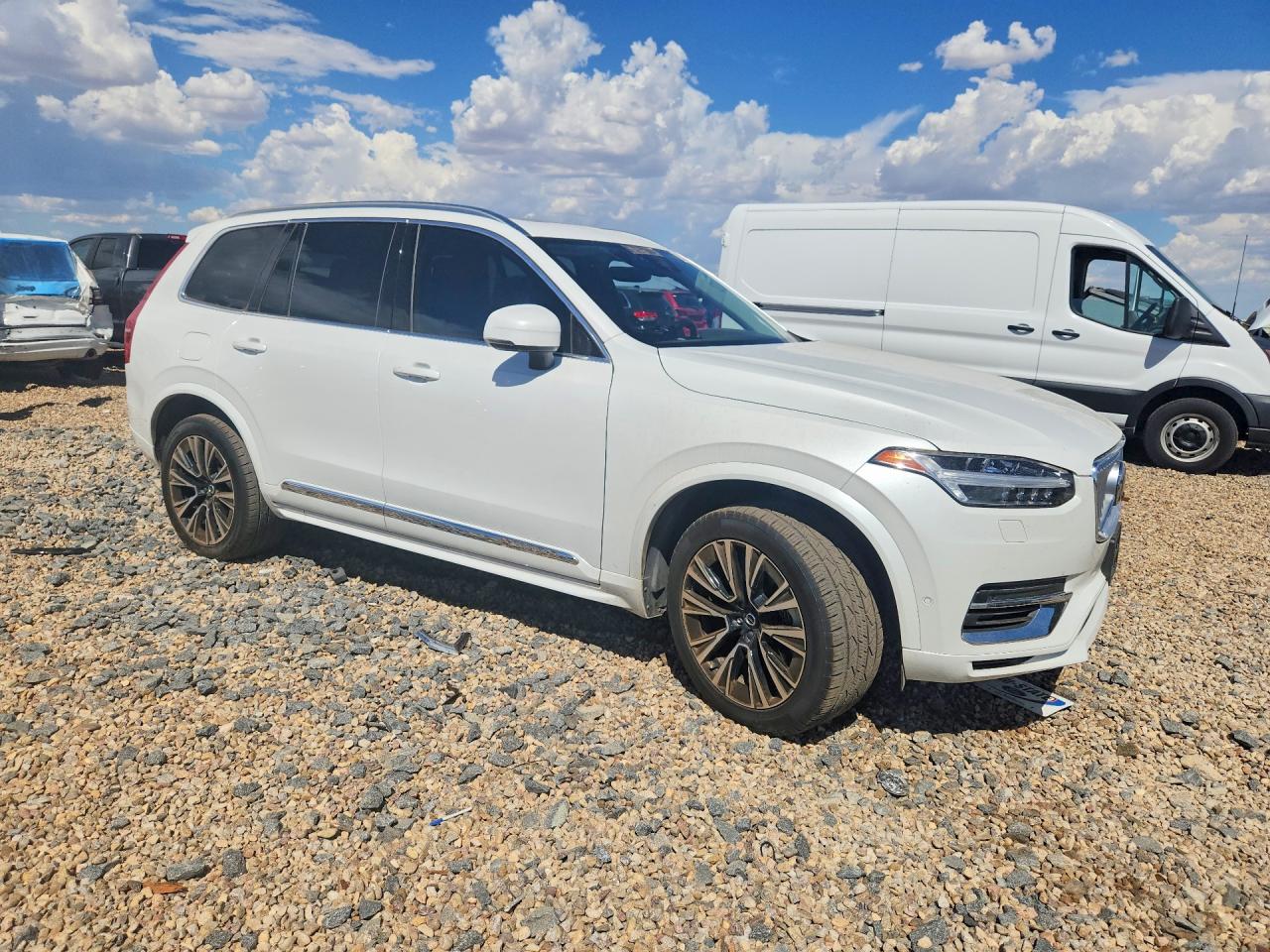 2024 Volvo Xc90 Plus White vin: YV4H60CE5R1201566