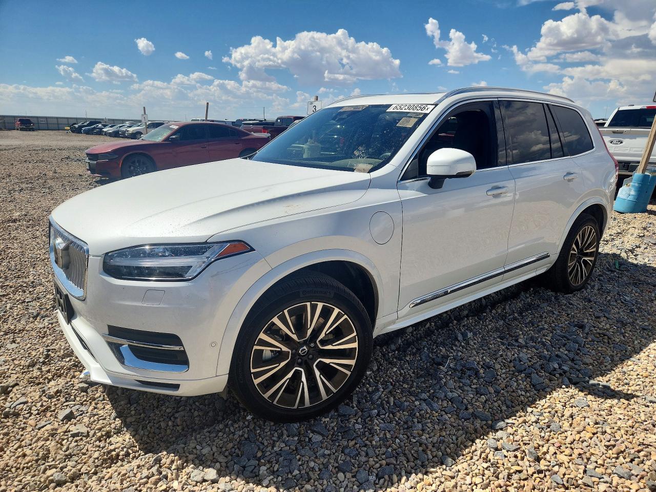 2024 Volvo Xc90 Plus White vin: YV4H60CE5R1201566