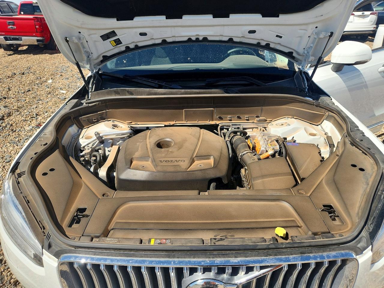 2024 Volvo Xc90 Plus White vin: YV4H60CE5R1201566