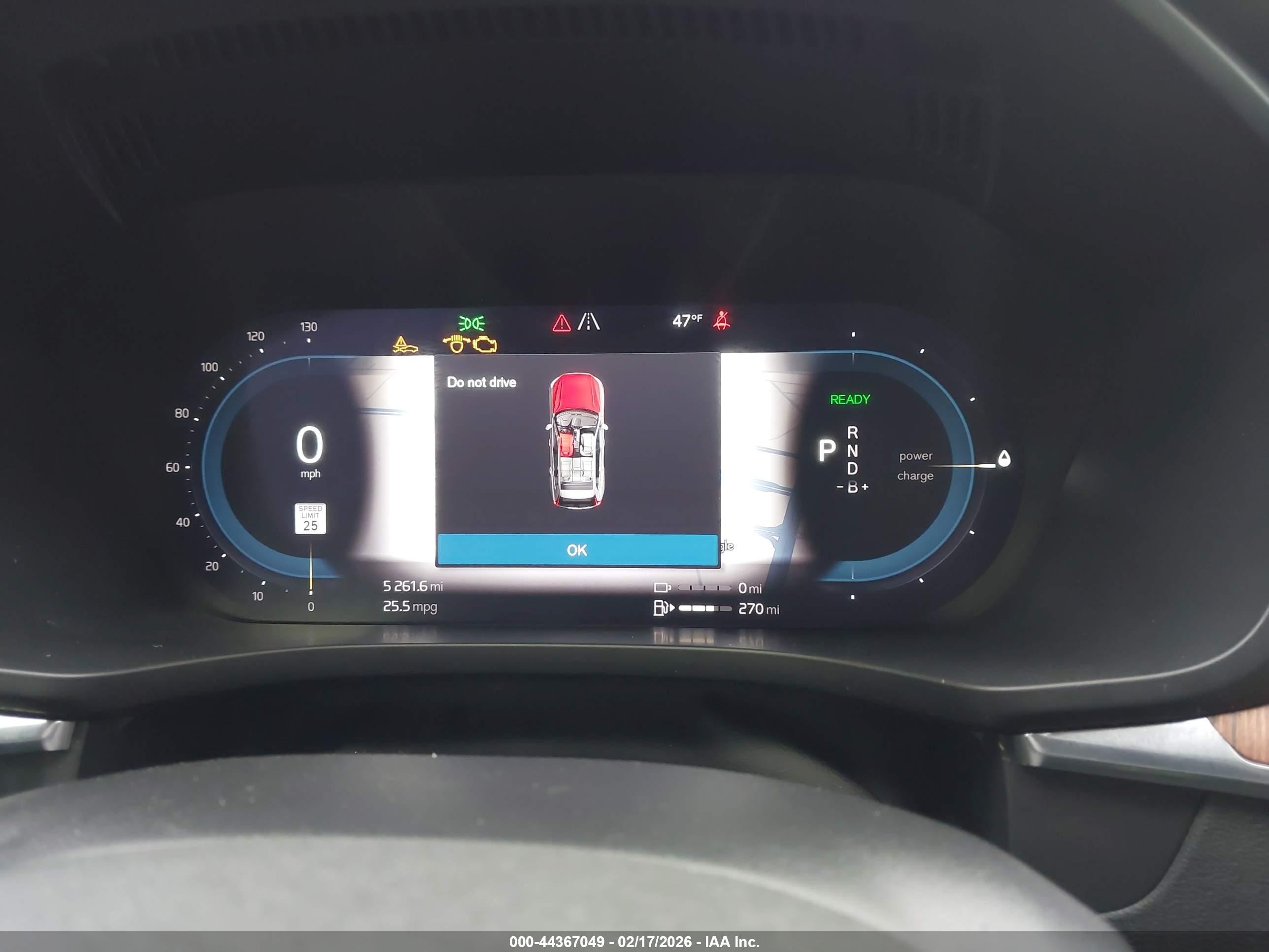 2024 Volvo Xc60 Recharge Plug-in Hybrid T8 Plus Dark Theme Black vin: YV4H60DL2R1782974