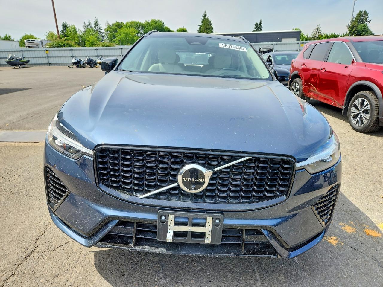 2024 Volvo Xc60 Ultimate Blue vin: YV4H60DM3R1918022