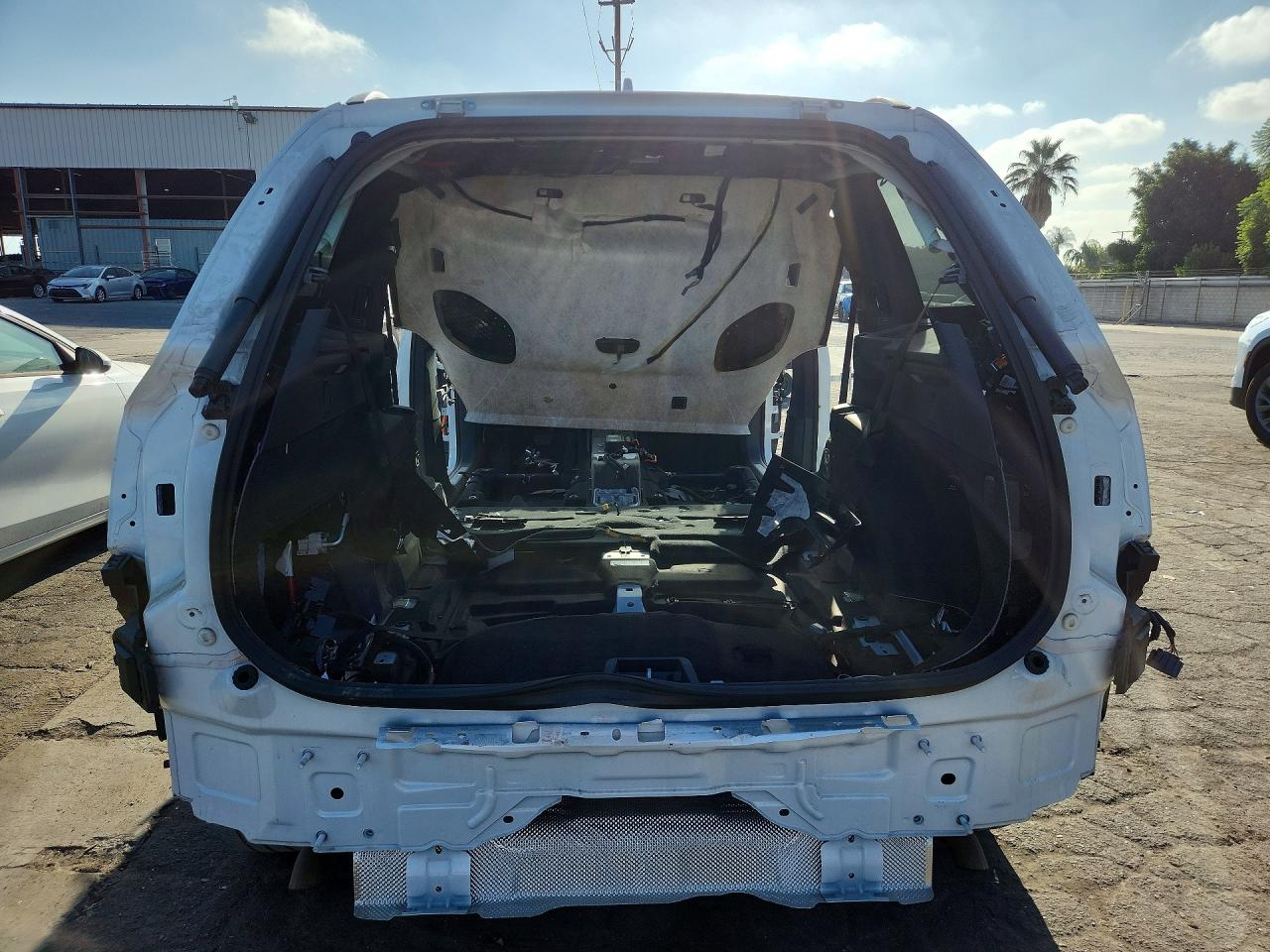 2025 Volvo Xc90 Plus White vin: YV4H60PB8S1379008