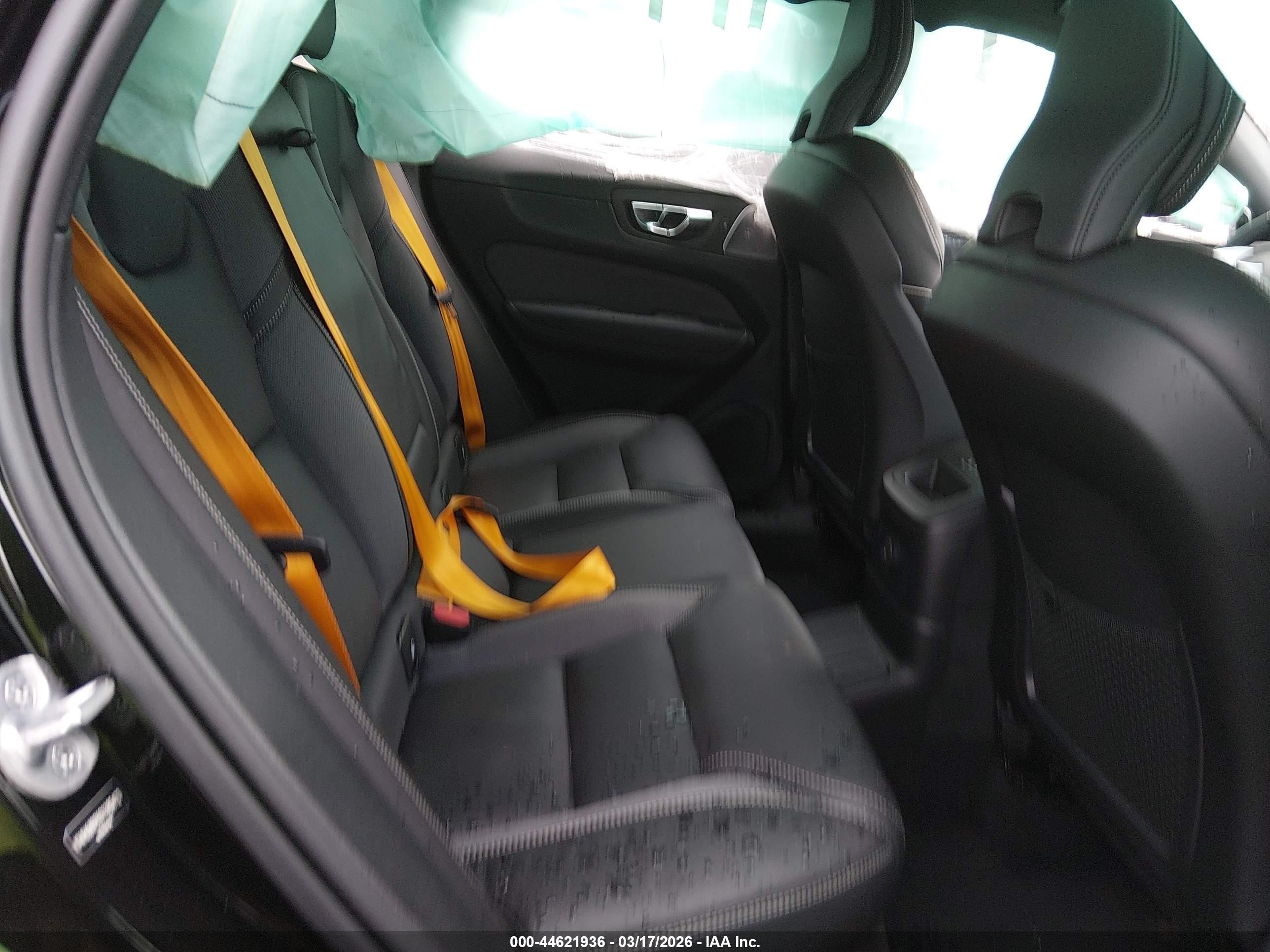 2025 Volvo Xc60 Plug-in Hybrid Polestar Engineered, T8 Awd Electric/gasoline Black vin: YV4H60RP6S1185473