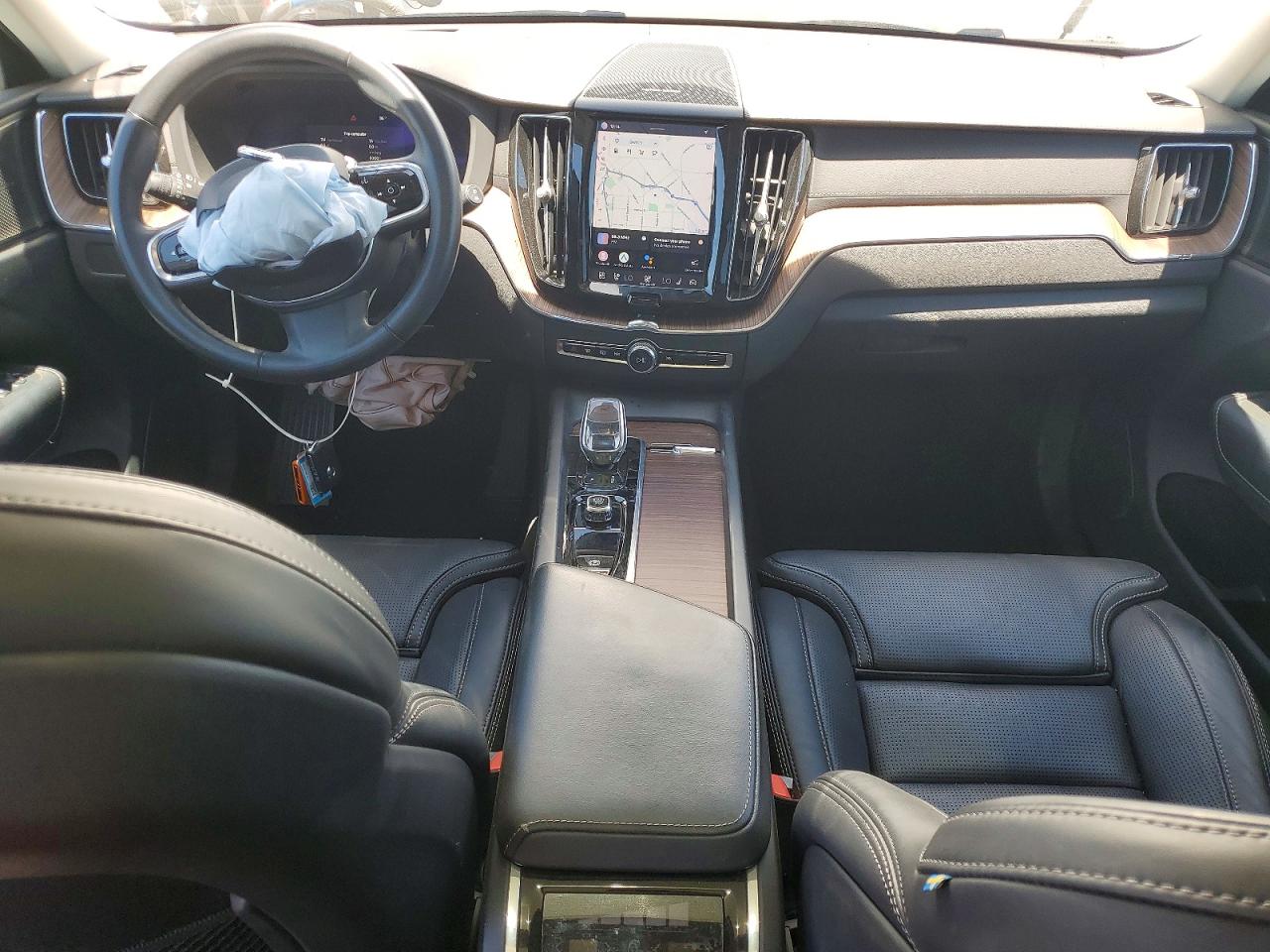 2023 Volvo Xc60 Ultimate White vin: YV4L12DA1P1239521
