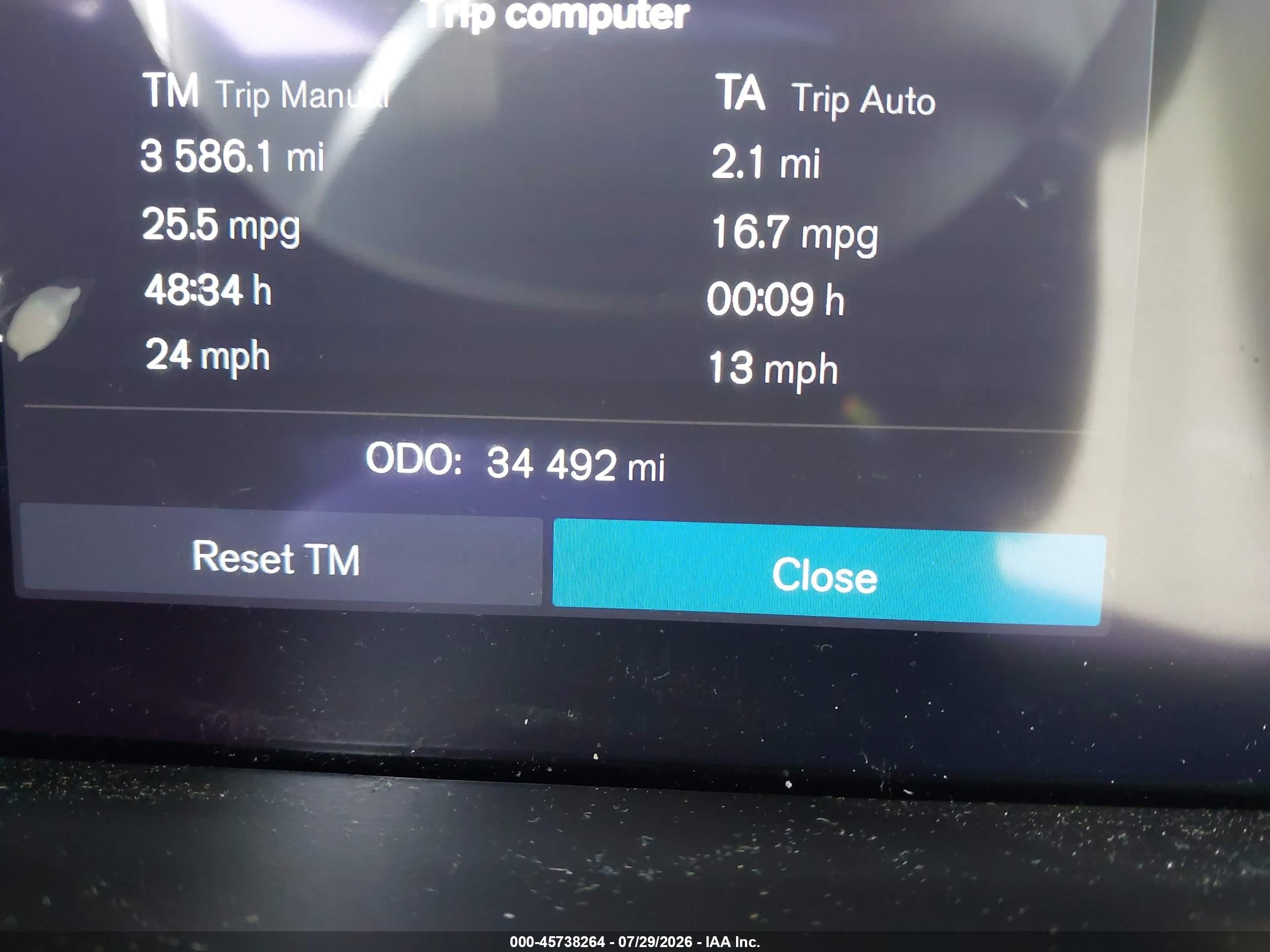 2023 Volvo Xc60 B5 Plus Bright Theme White vin: YV4L12DNXP1259558