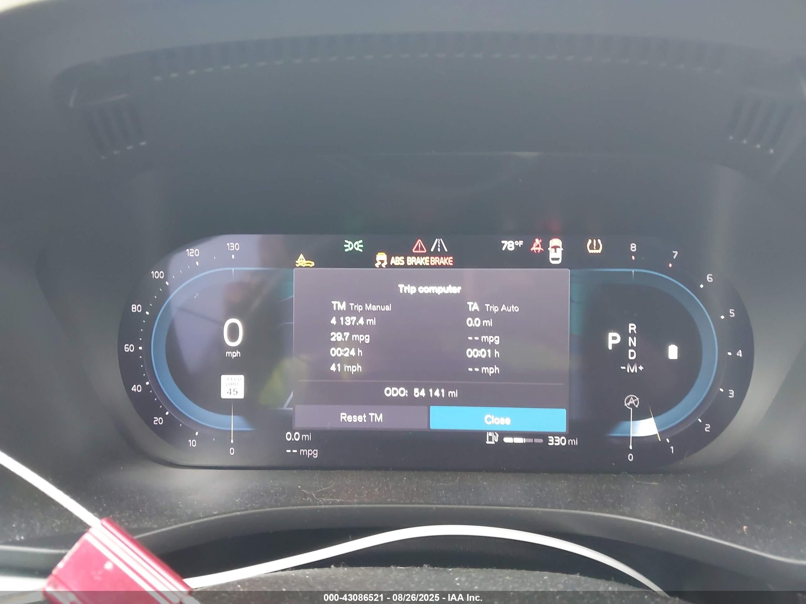 2023 Volvo Xc60 B5 Plus Dark Theme Blue vin: YV4L12DW4P1305863