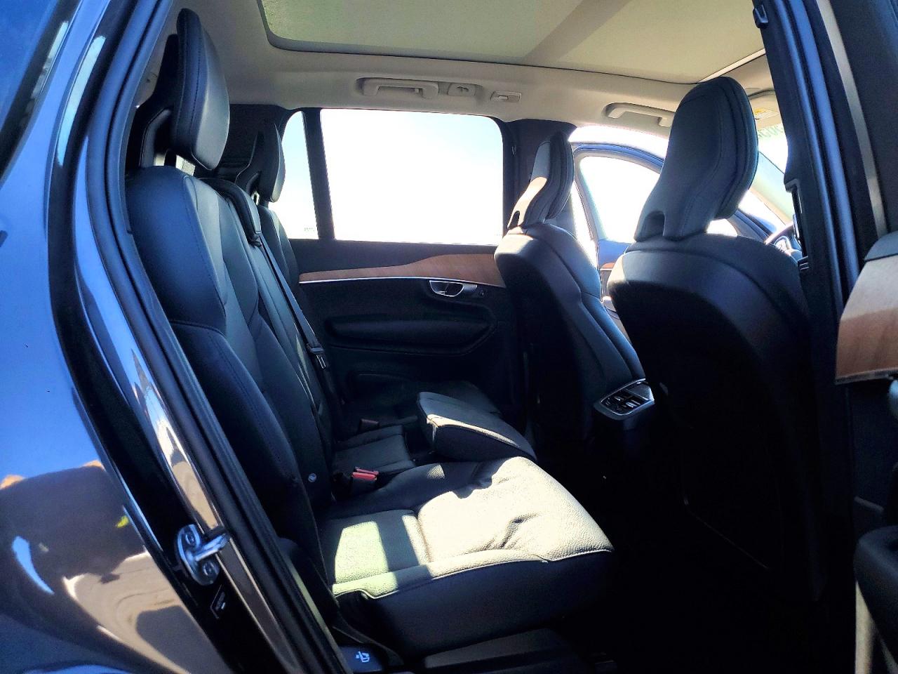 2024 Volvo Xc90 Plus Gray vin: YV4L12PE7R1235703