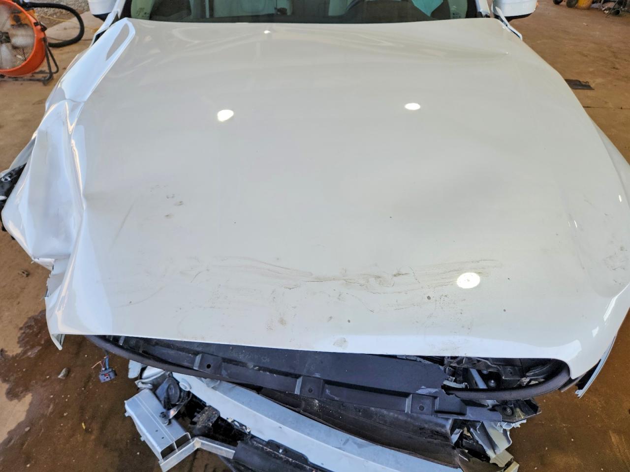 2024 Volvo Xc90 Plus White vin: YV4L12PE8R1147453