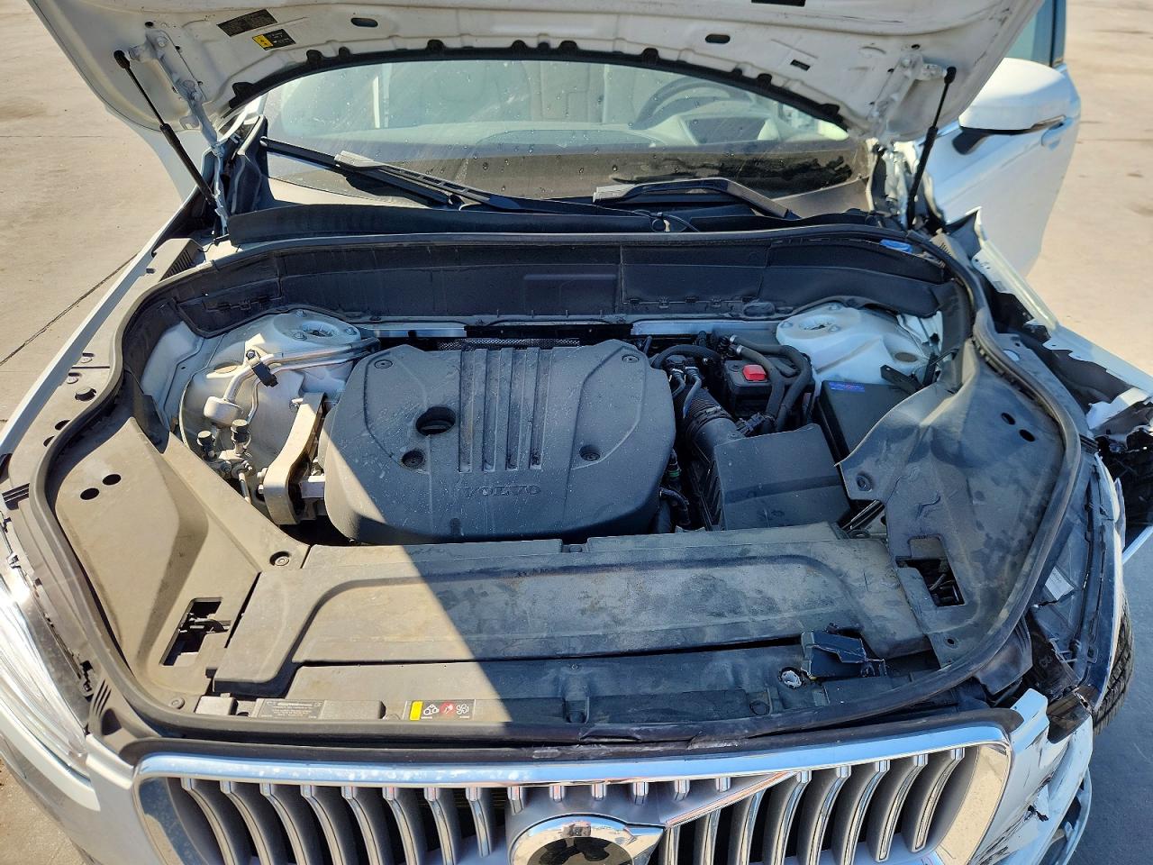 2023 Volvo Xc90 Plus Белый vin: YV4L12PNXP1985593