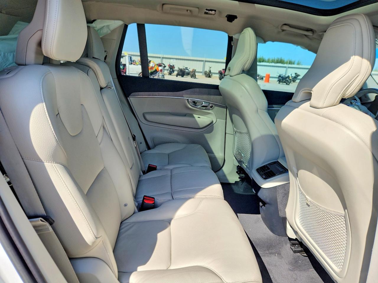 2023 Volvo Xc90 Plus Белый vin: YV4L12PNXP1985593