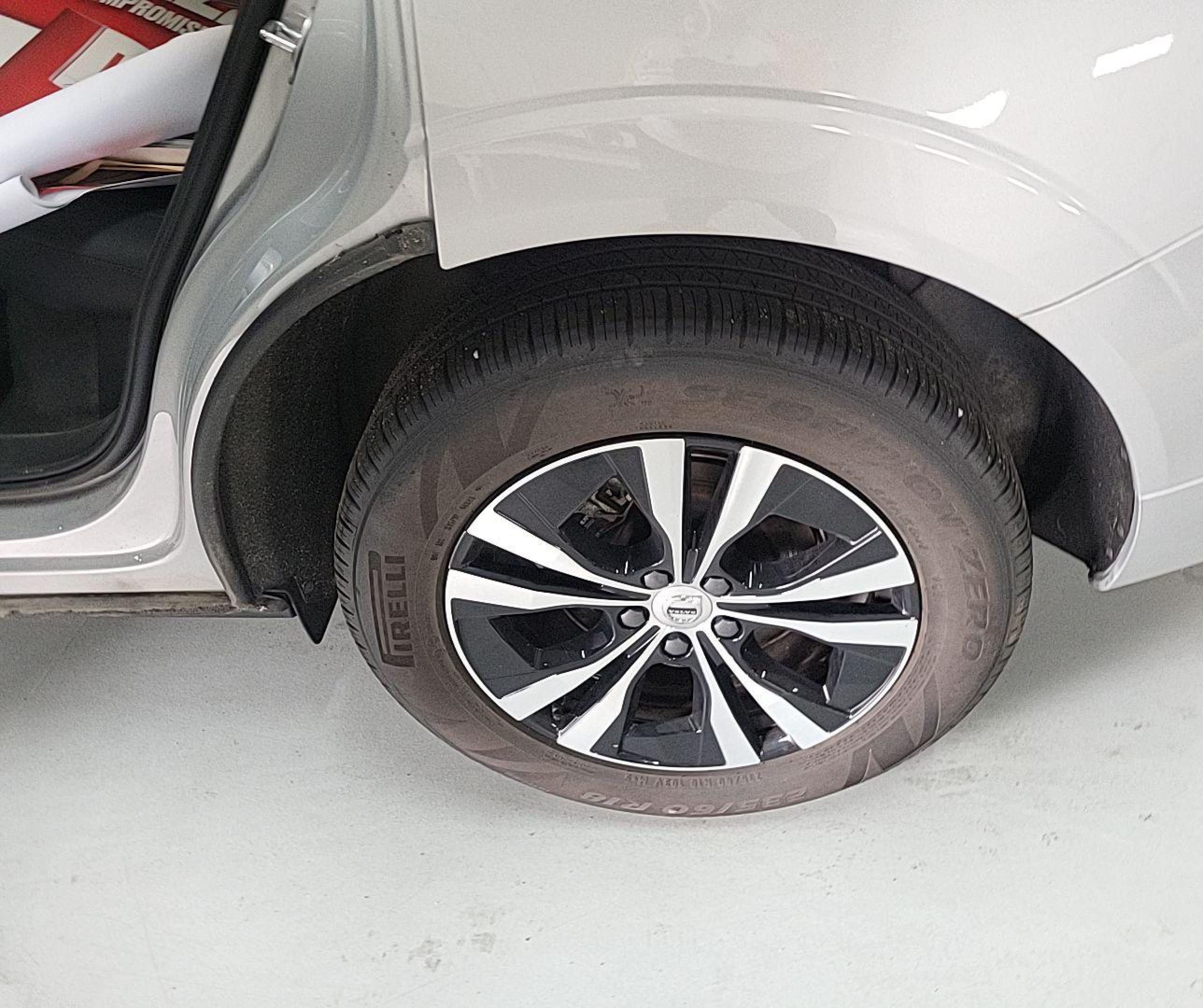 2024 Volvo Xc60 Core vin: YV4L12RK4R1929235