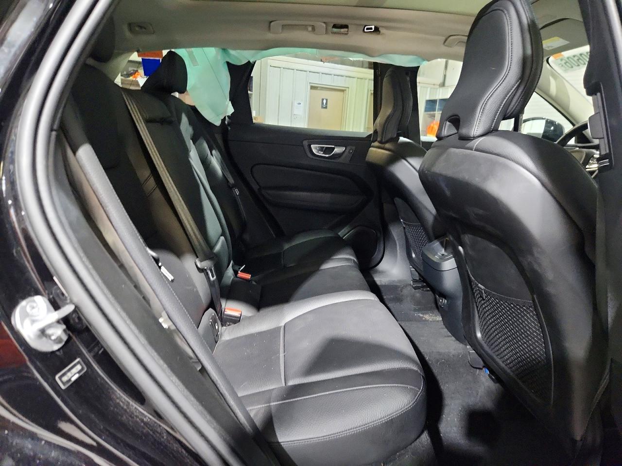 2024 Volvo Xc60 Plus Black vin: YV4L12RL2R1822306