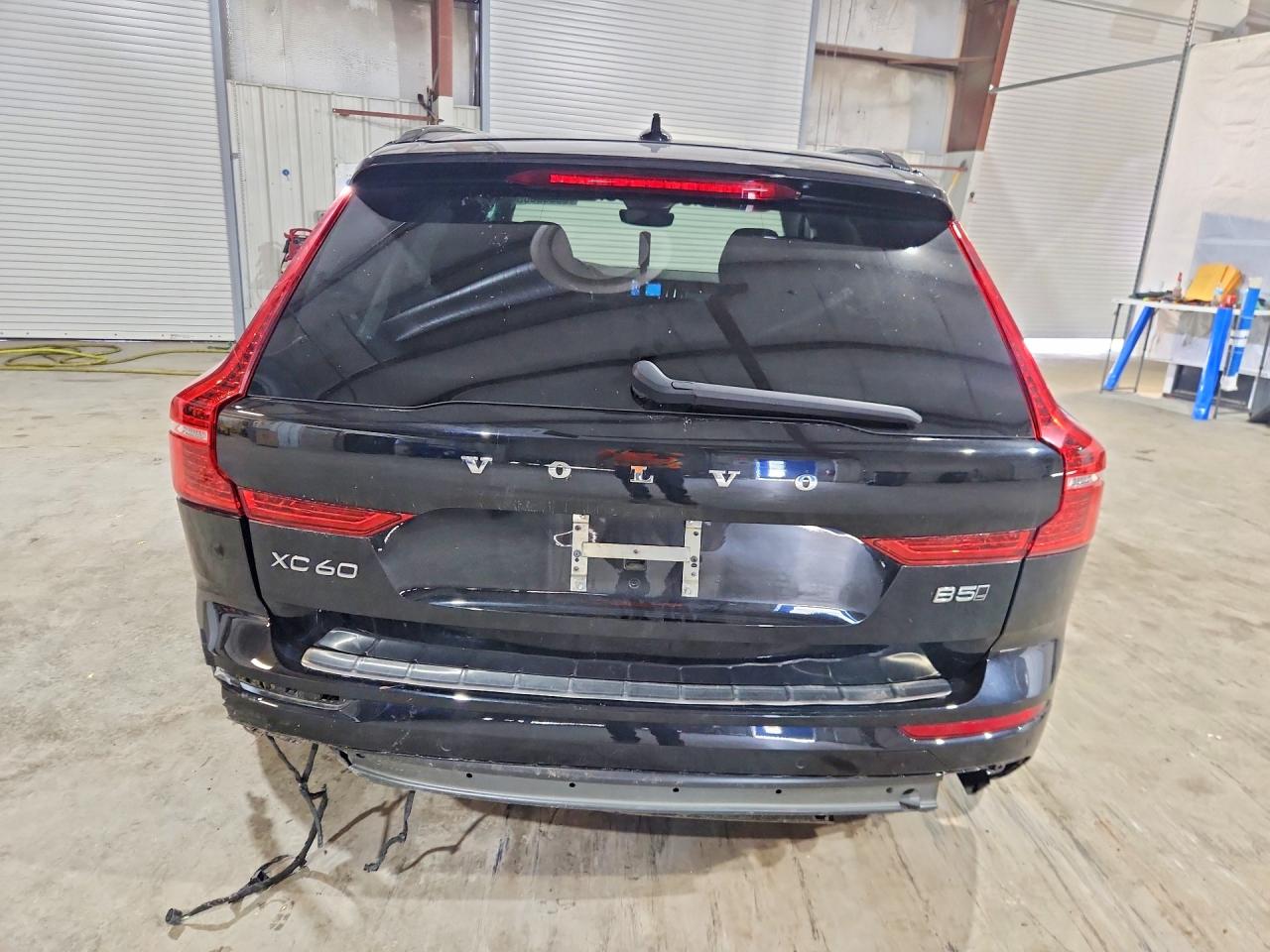 2024 Volvo Xc60 Plus Black vin: YV4L12RL2R1822306