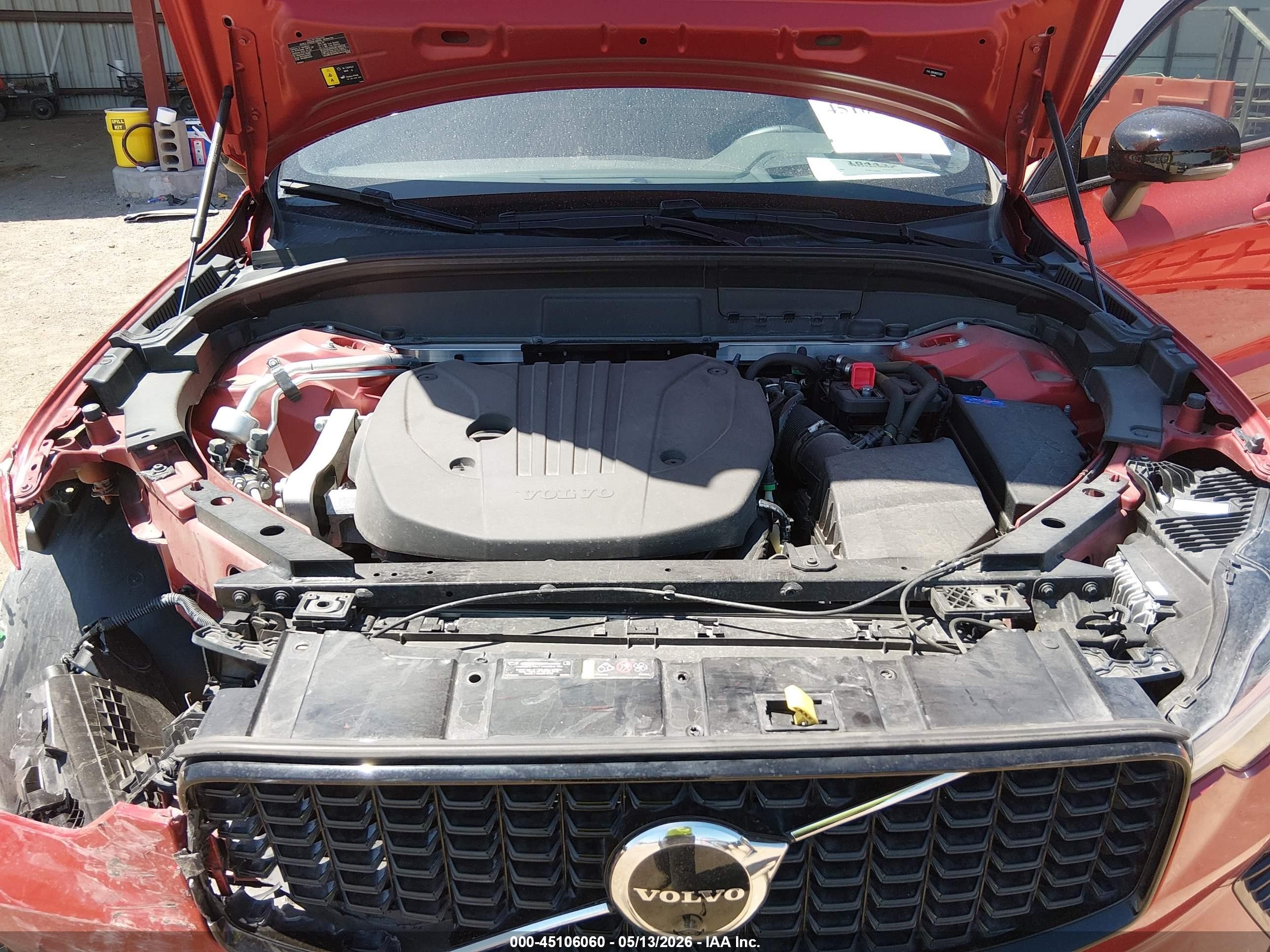 2022 Volvo Xc60 B5 R-design Red vin: YV4L12RM3N1075267
