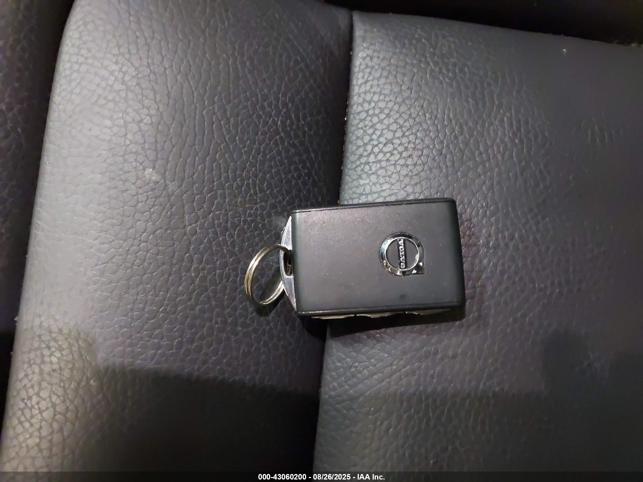 2023 Volvo Xc60 B5 Plus Bright Theme Синий vin: YV4L12RN0P1378969