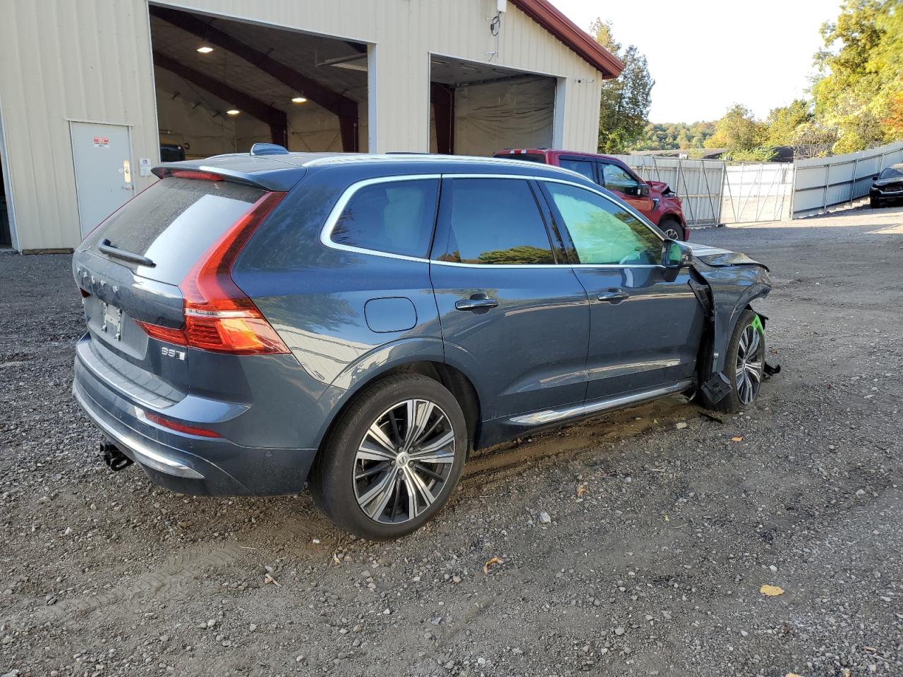 2023 Volvo Xc60 Plus Blue vin: YV4L12RN4P1383575