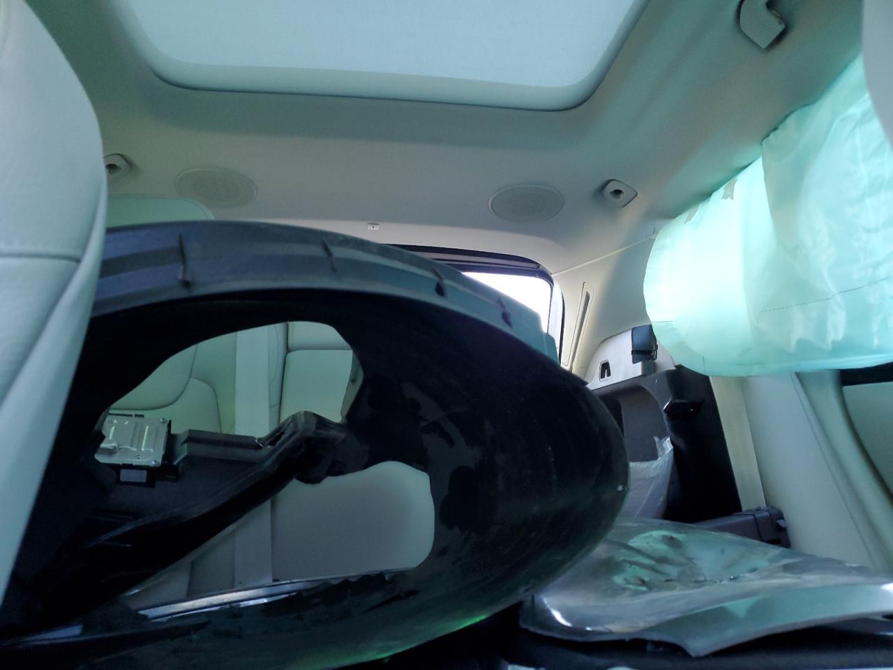2023 Volvo Xc60 Plus Blue vin: YV4L12RN4P1383575
