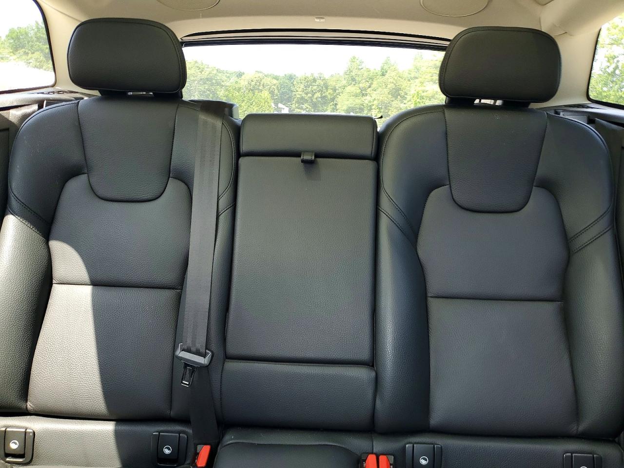 2023 Volvo Xc60 Plus Black vin: YV4L12RN5P1205285