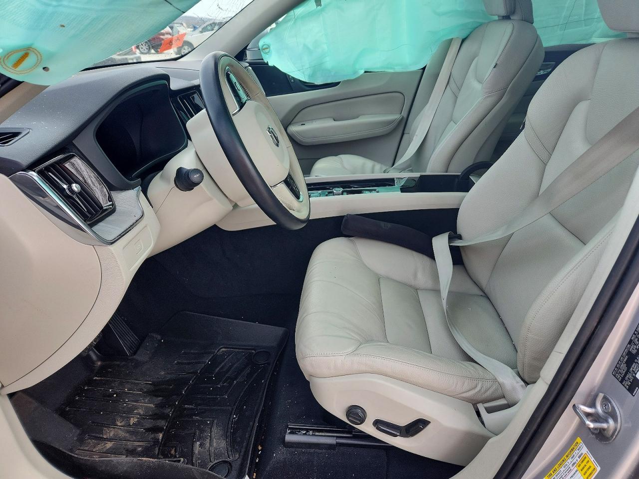 2023 Volvo Xc60 Plus Silver vin: YV4L12RN9P1296609