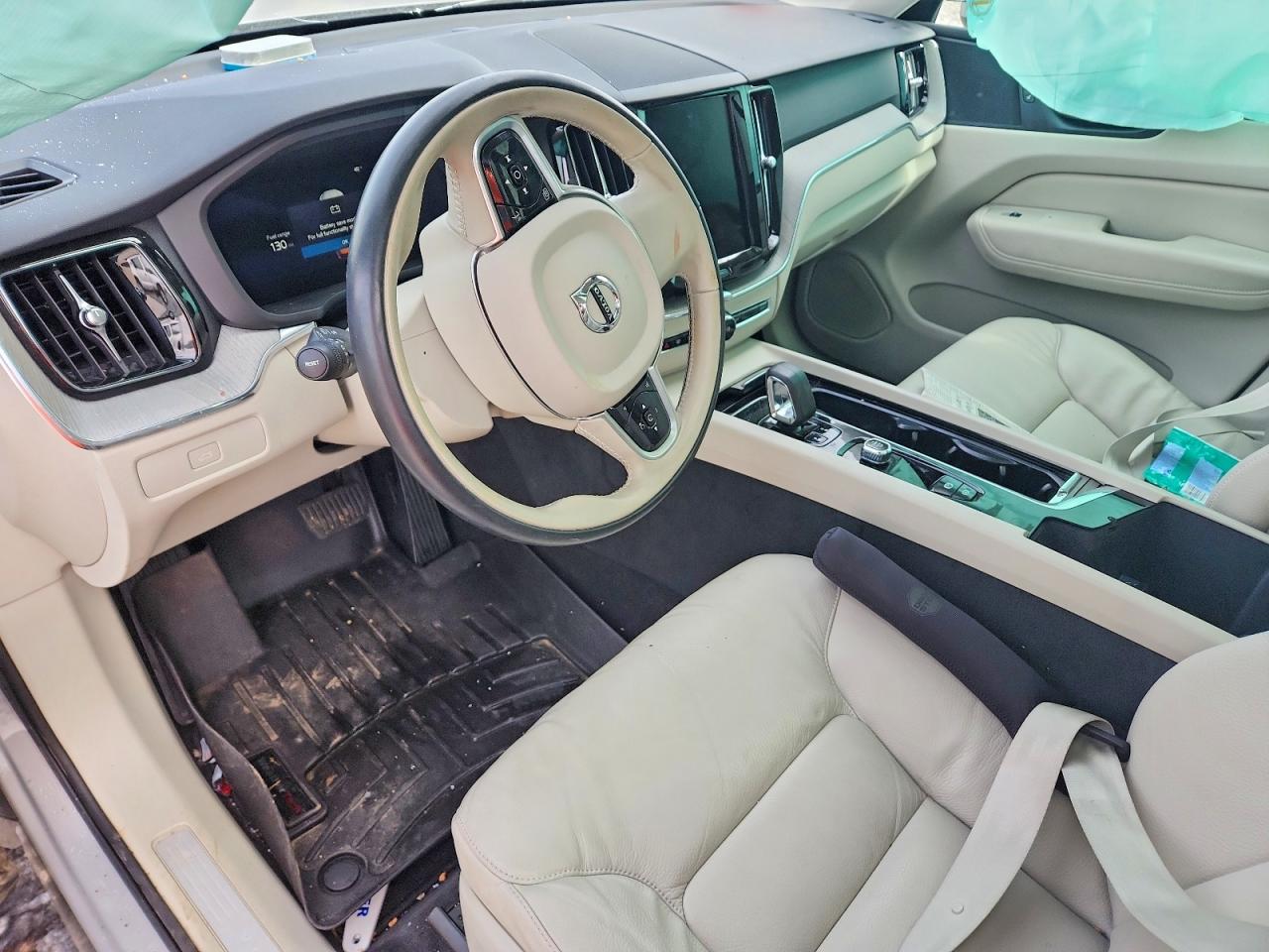 2023 Volvo Xc60 Plus Silver vin: YV4L12RN9P1296609