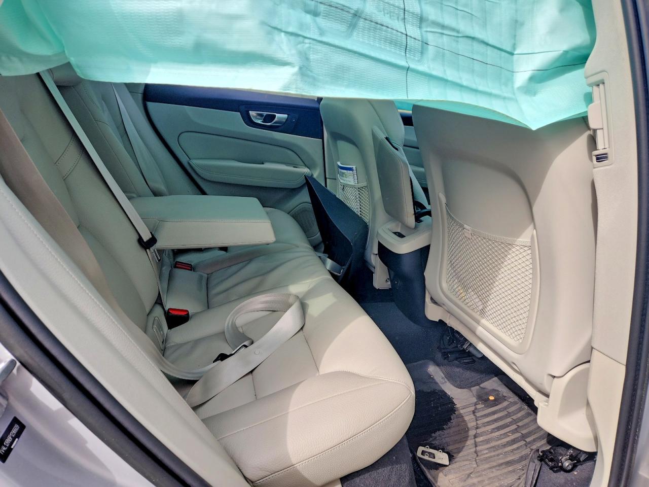 2023 Volvo Xc60 Plus Silver vin: YV4L12RN9P1296609