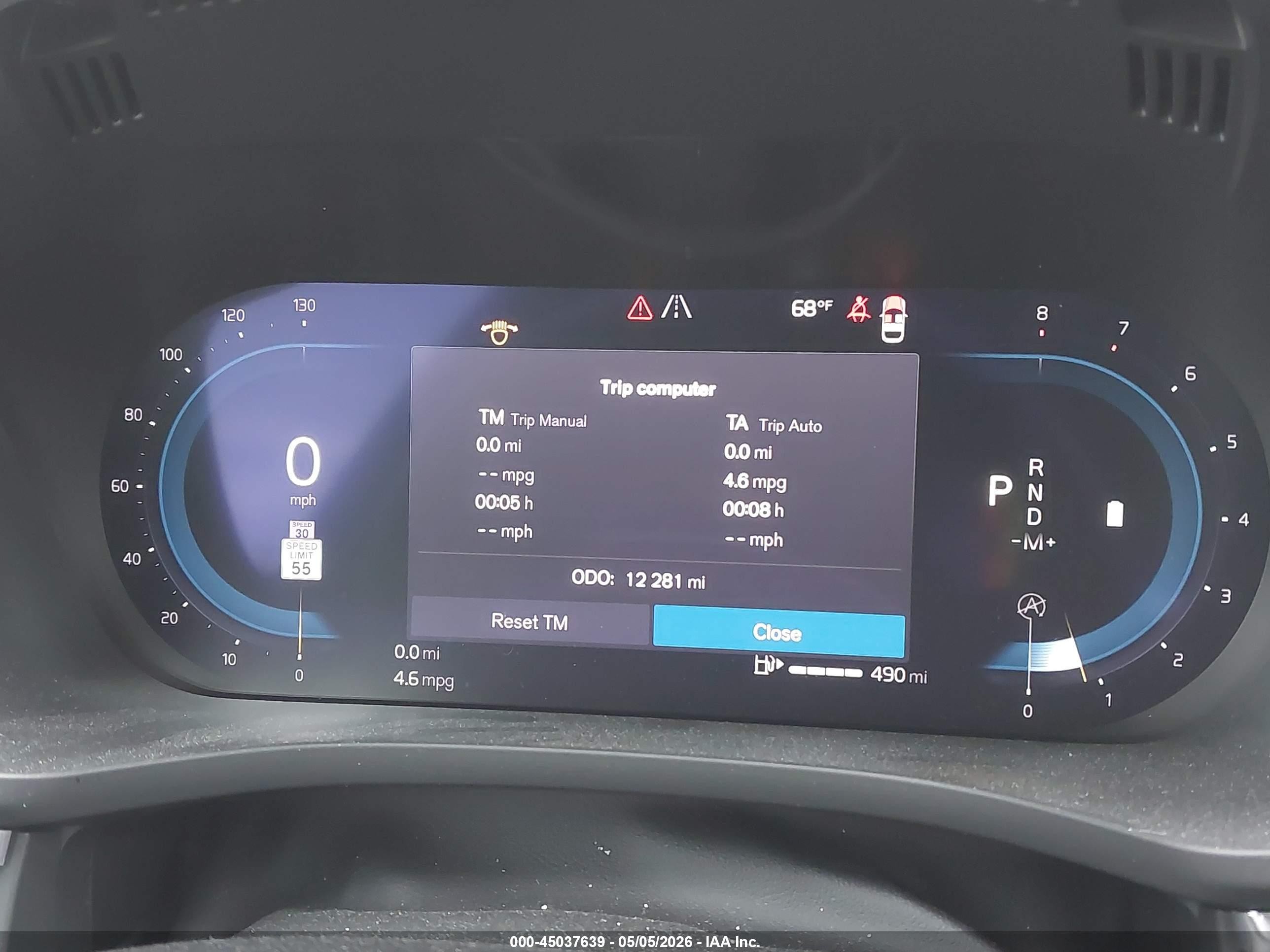 2023 Volvo Xc60 B5 Plus Dark Theme Red vin: YV4L12RW2P1383275