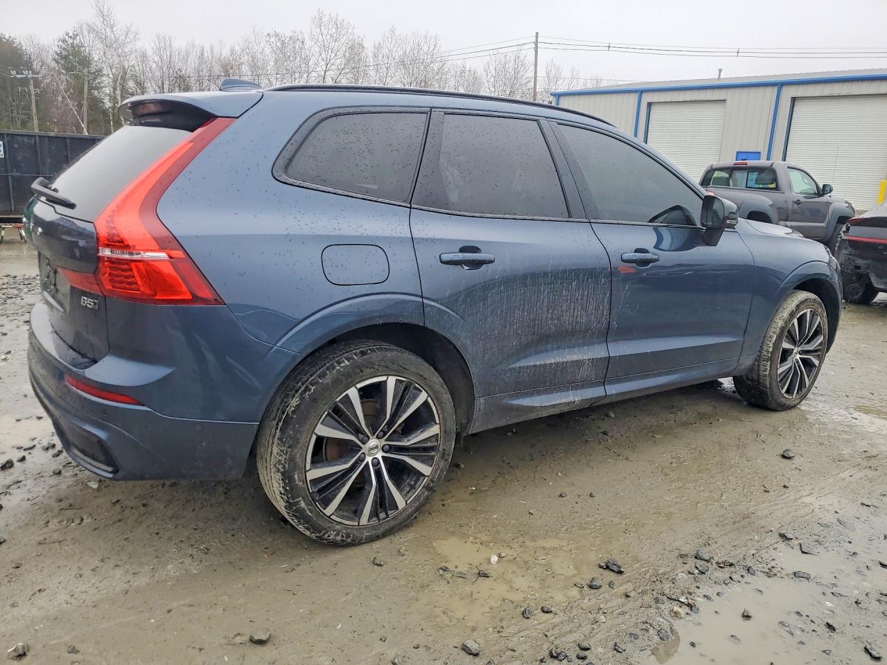 2023 Volvo Xc60 Plus Blue vin: YV4L12RWXP1204058