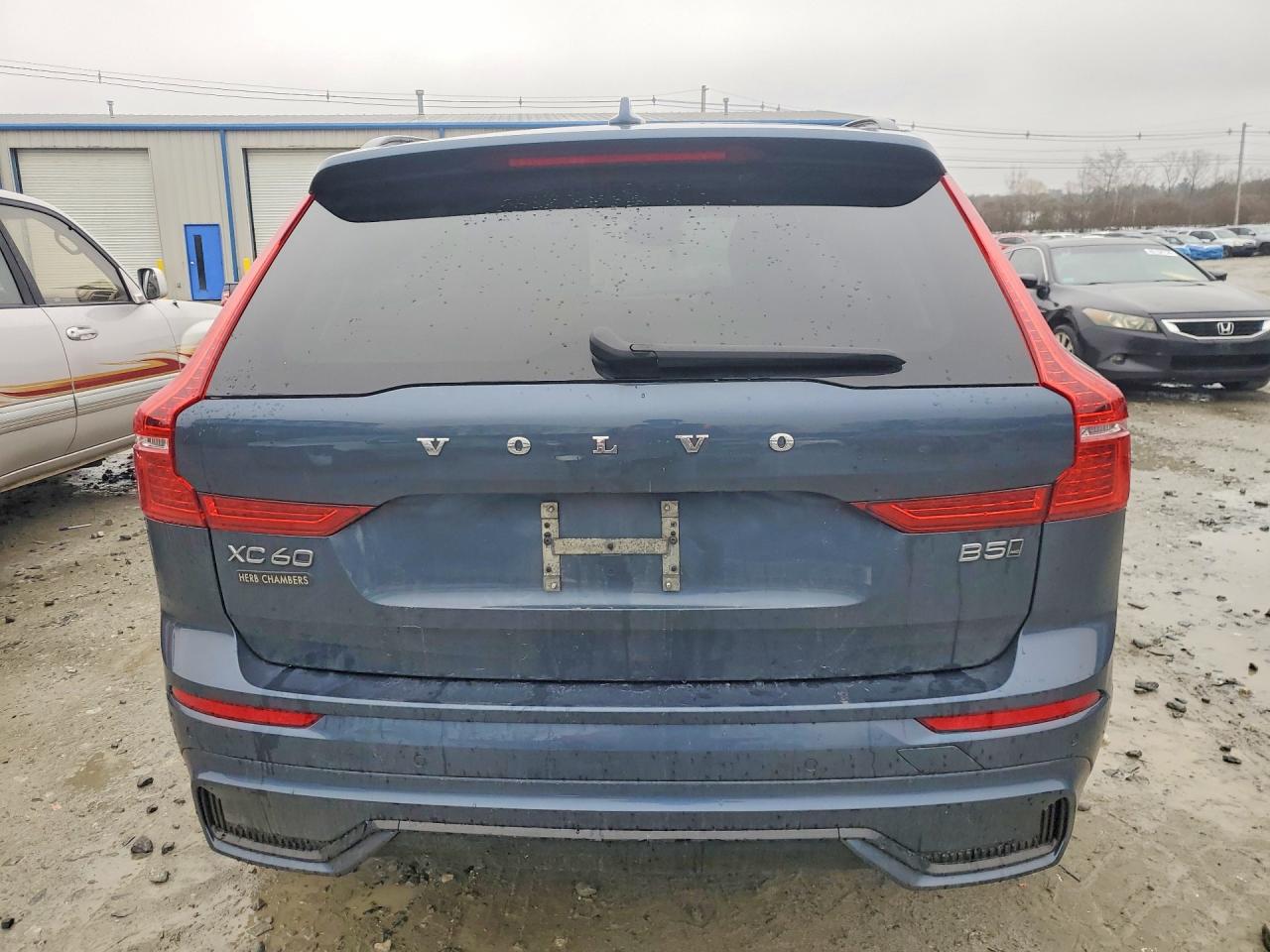 2023 Volvo Xc60 Plus Blue vin: YV4L12RWXP1204058