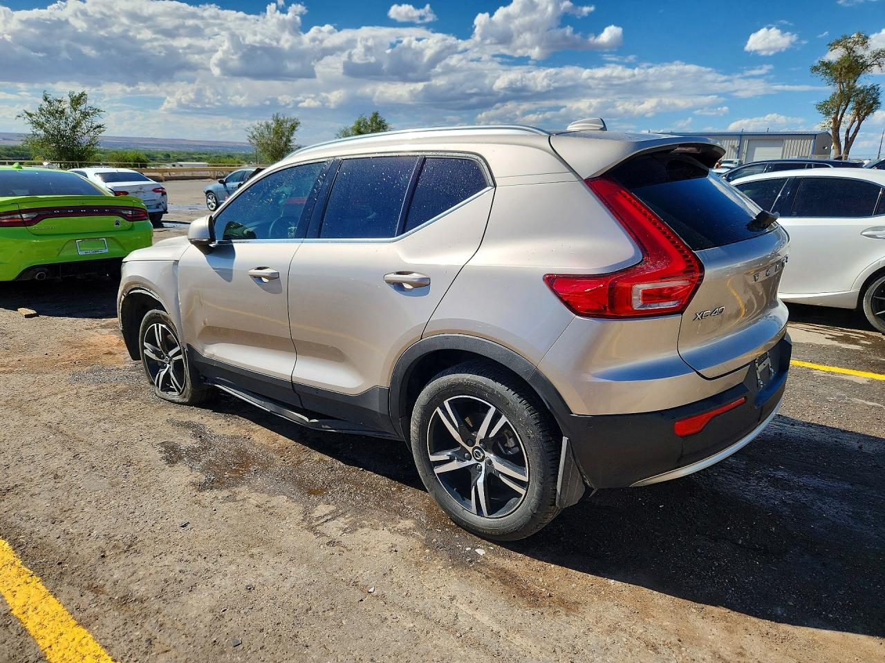 2023 Volvo Xc40 Plus Gray vin: YV4L12UE4P2949672