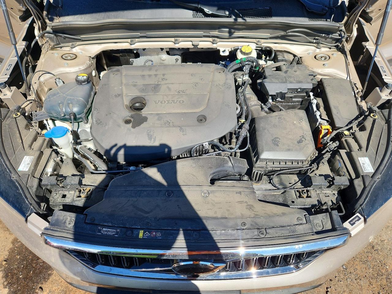 2023 Volvo Xc40 Plus Gray vin: YV4L12UE4P2949672
