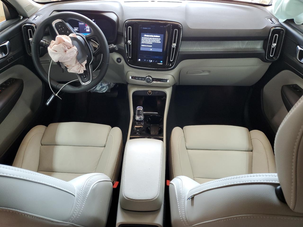 2024 Volvo Xc40 Plus Gray vin: YV4L12UE9R2235135
