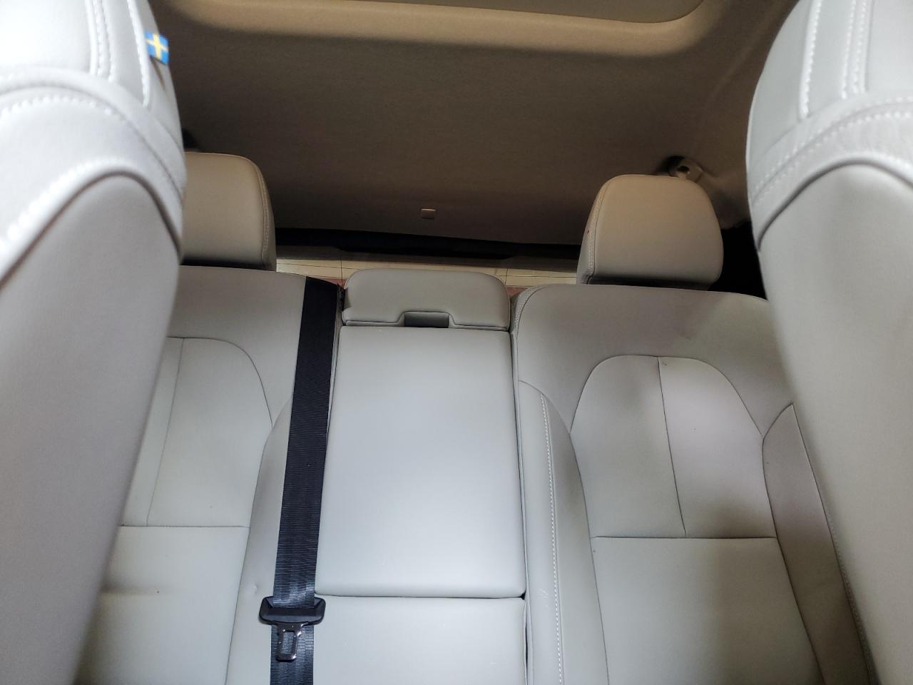 2024 Volvo Xc40 Plus Gray vin: YV4L12UE9R2235135