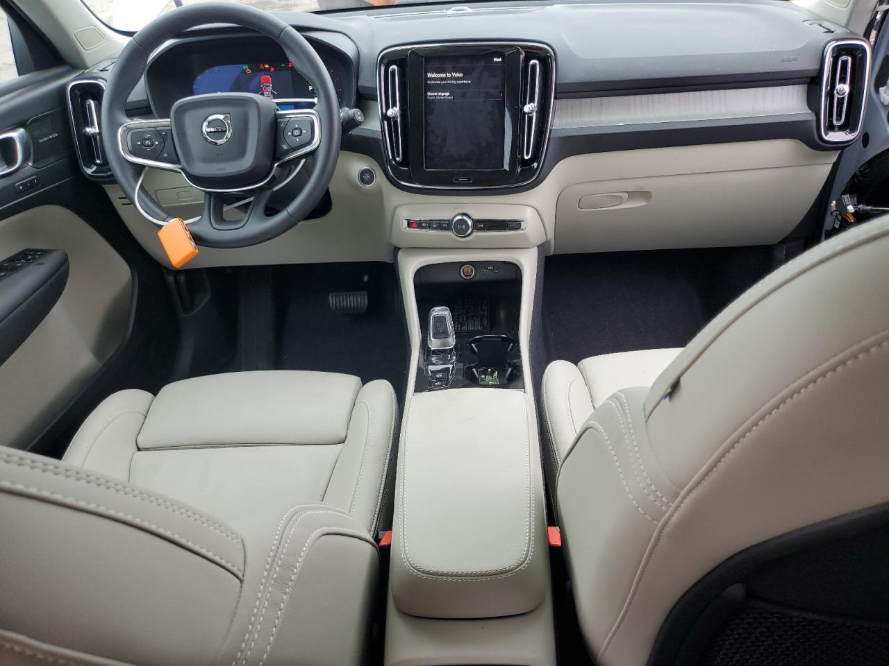2025 Volvo Xc40 Ultra Белый vin: YV4L12UFXS2571181