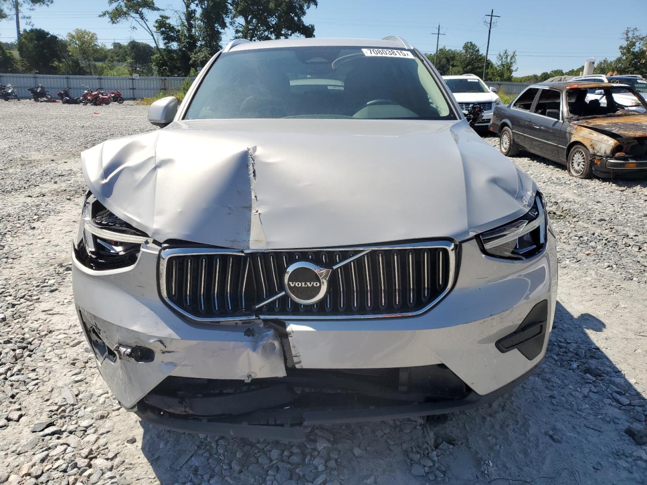 2024 Volvo Xc40 Core Silver vin: YV4L12UK1R2202815