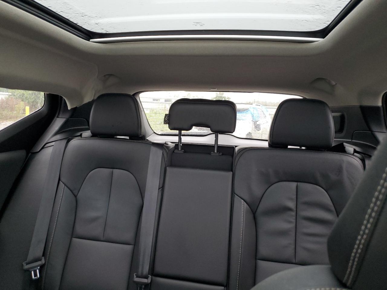 2024 Volvo Xc40 Core Black vin: YV4L12UK8R2286860