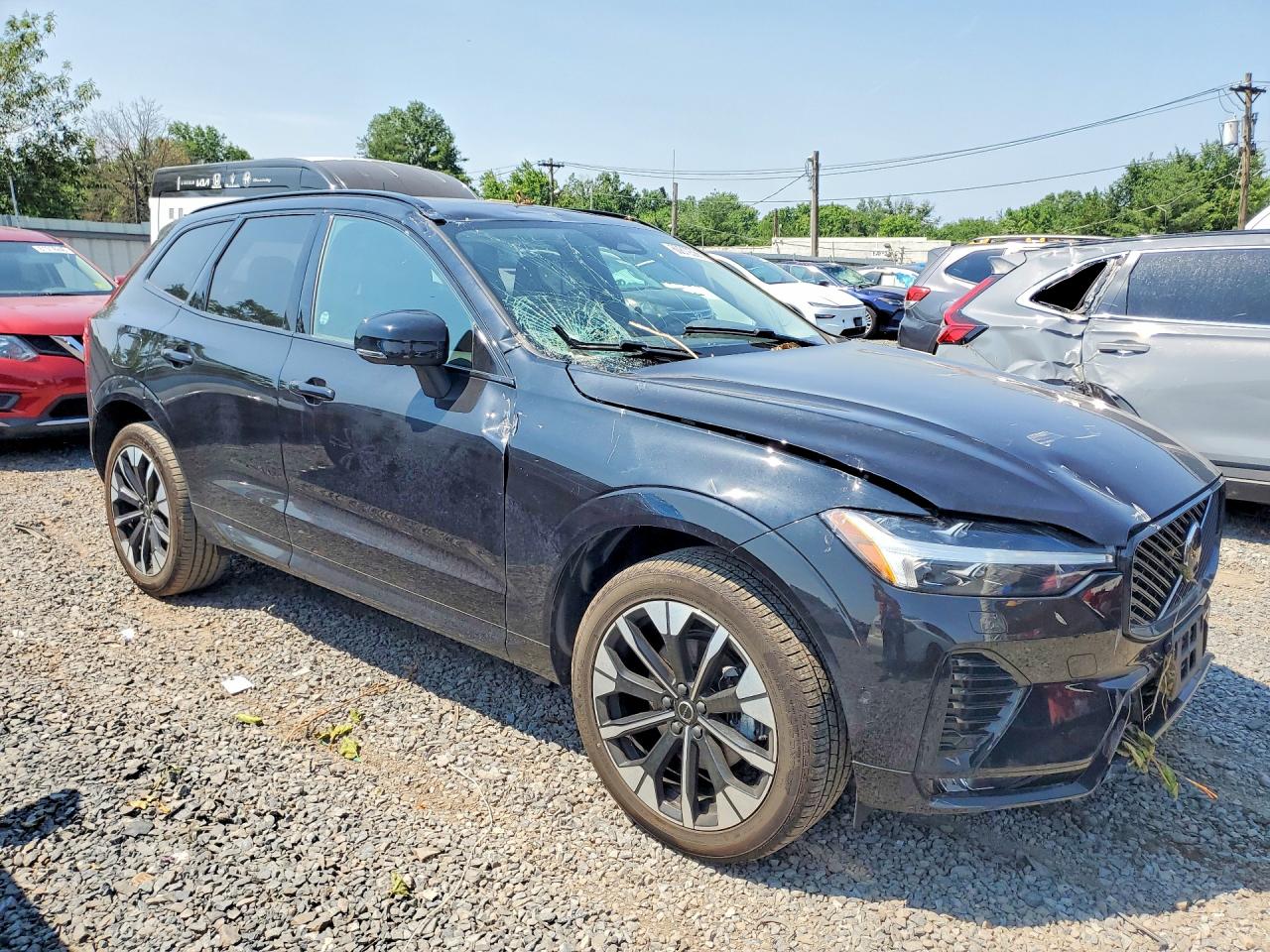 2026 Volvo Xc60 Plus Black vin: YV4M12RC8T1359809
