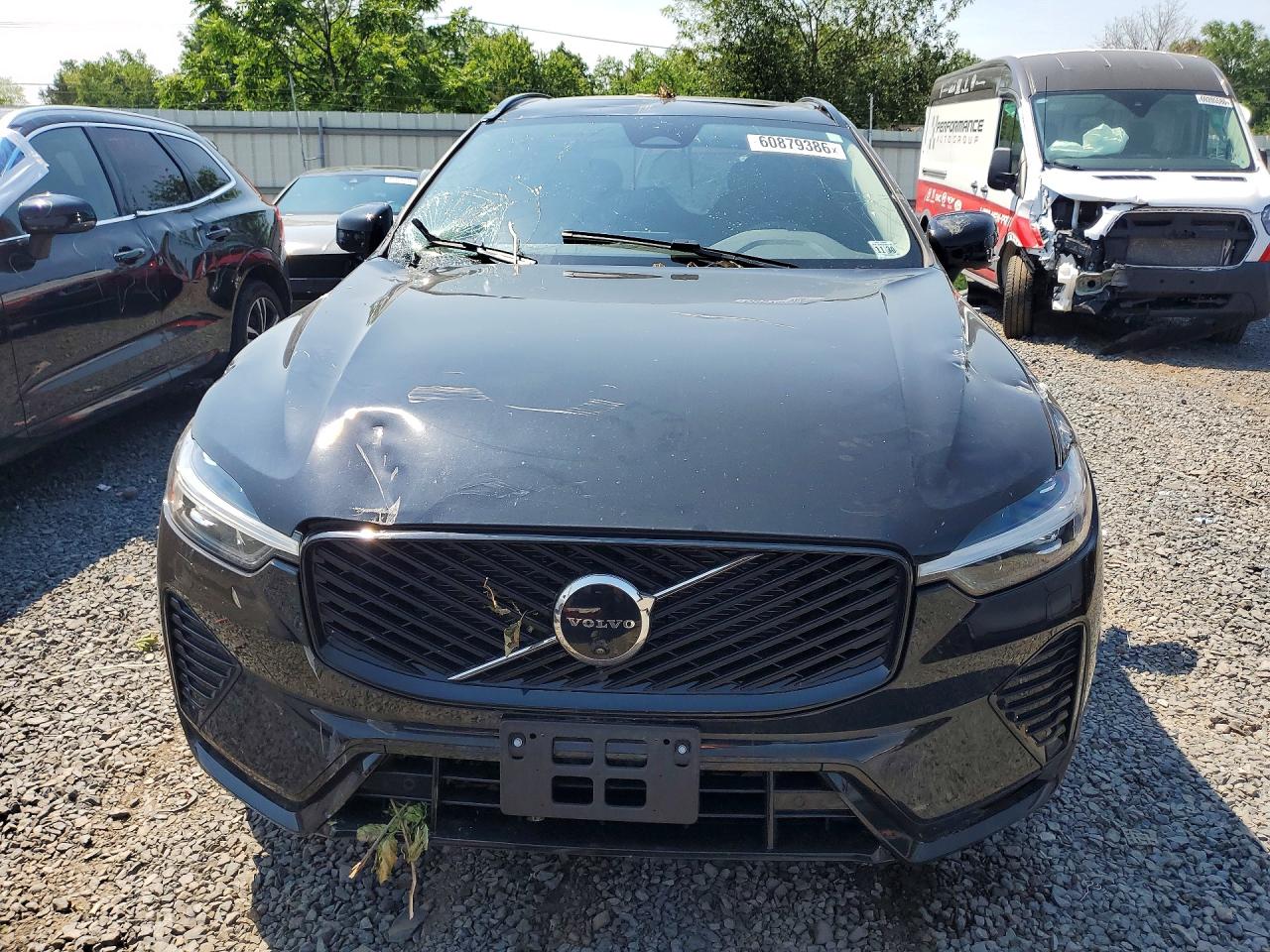 2026 Volvo Xc60 Plus Black vin: YV4M12RC8T1359809
