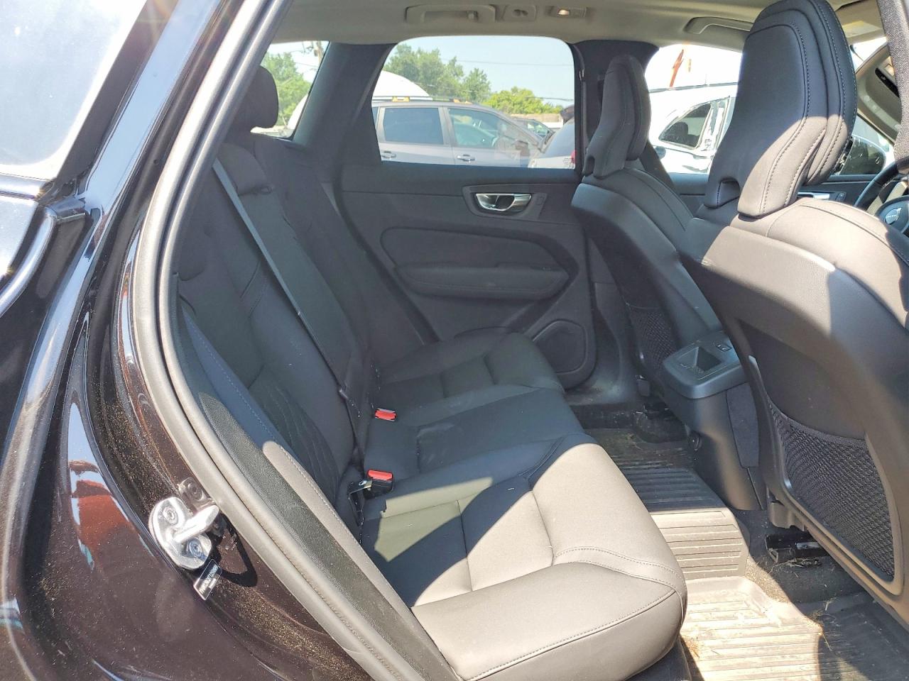 2026 Volvo Xc60 Plus Black vin: YV4M12RC8T1359809