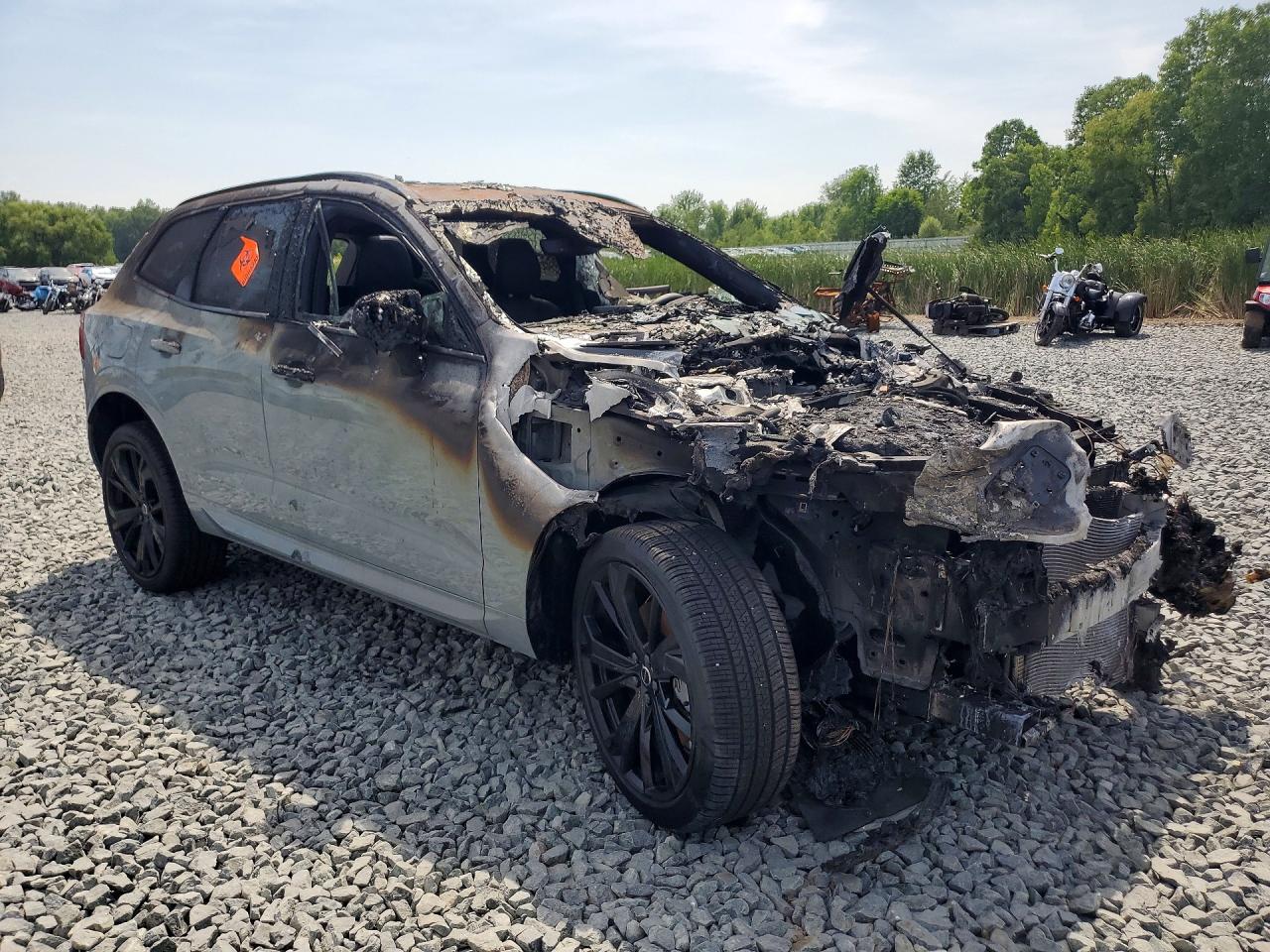 2026 Volvo Xc60 Ultra Серый vin: YV4M12RD8T1431536